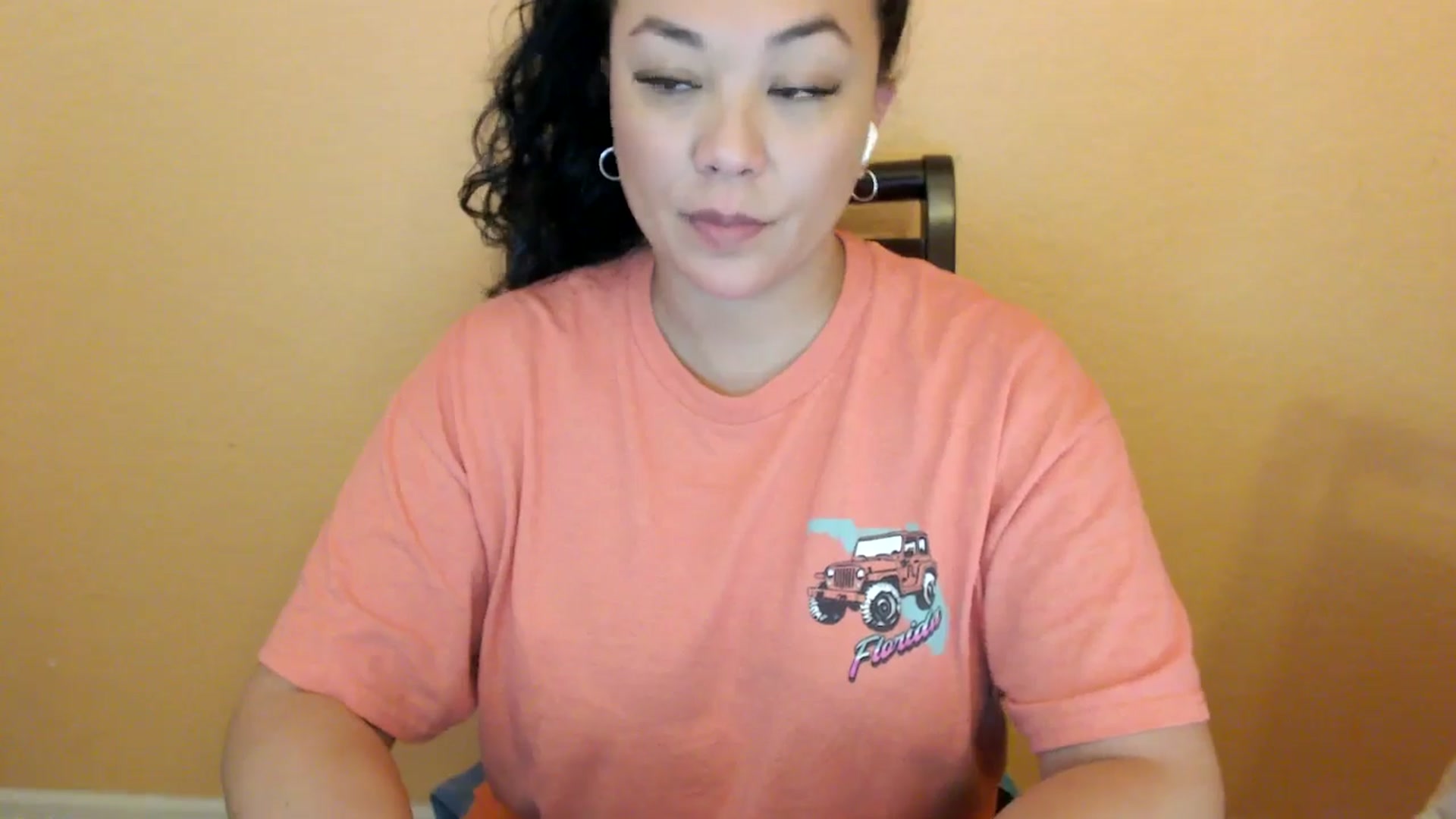 Gallery image thumbnail from MickaylaStar's myfreecams stream on, 02/26/2026, 18:37 image 18 of 20
