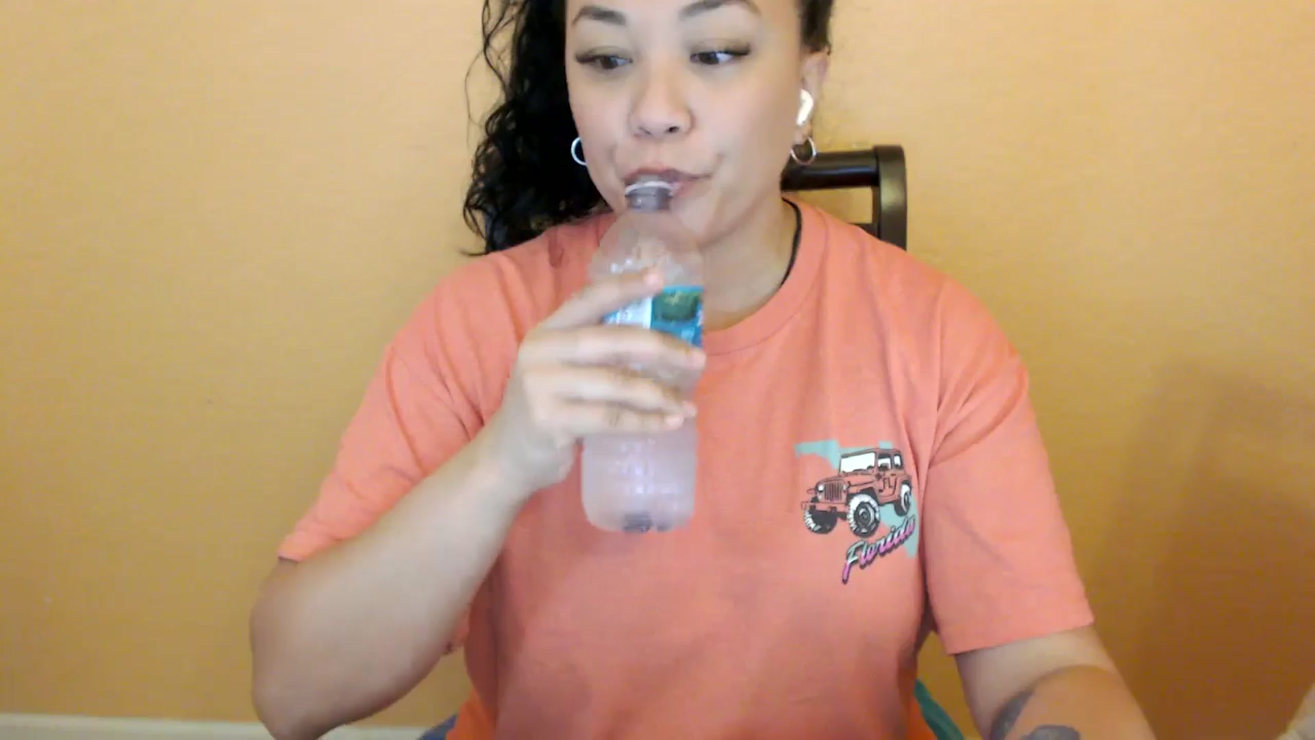 Gallery image thumbnail from MickaylaStar's myfreecams stream on, 02/26/2026, 20:12 image 14 of 20