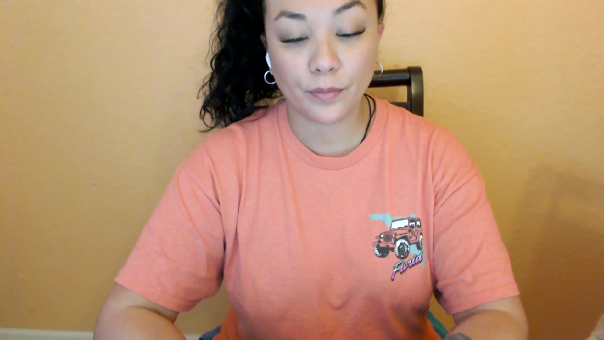 Gallery image thumbnail from MickaylaStar's myfreecams stream on, 02/26/2026, 21:44 image 11 of 20