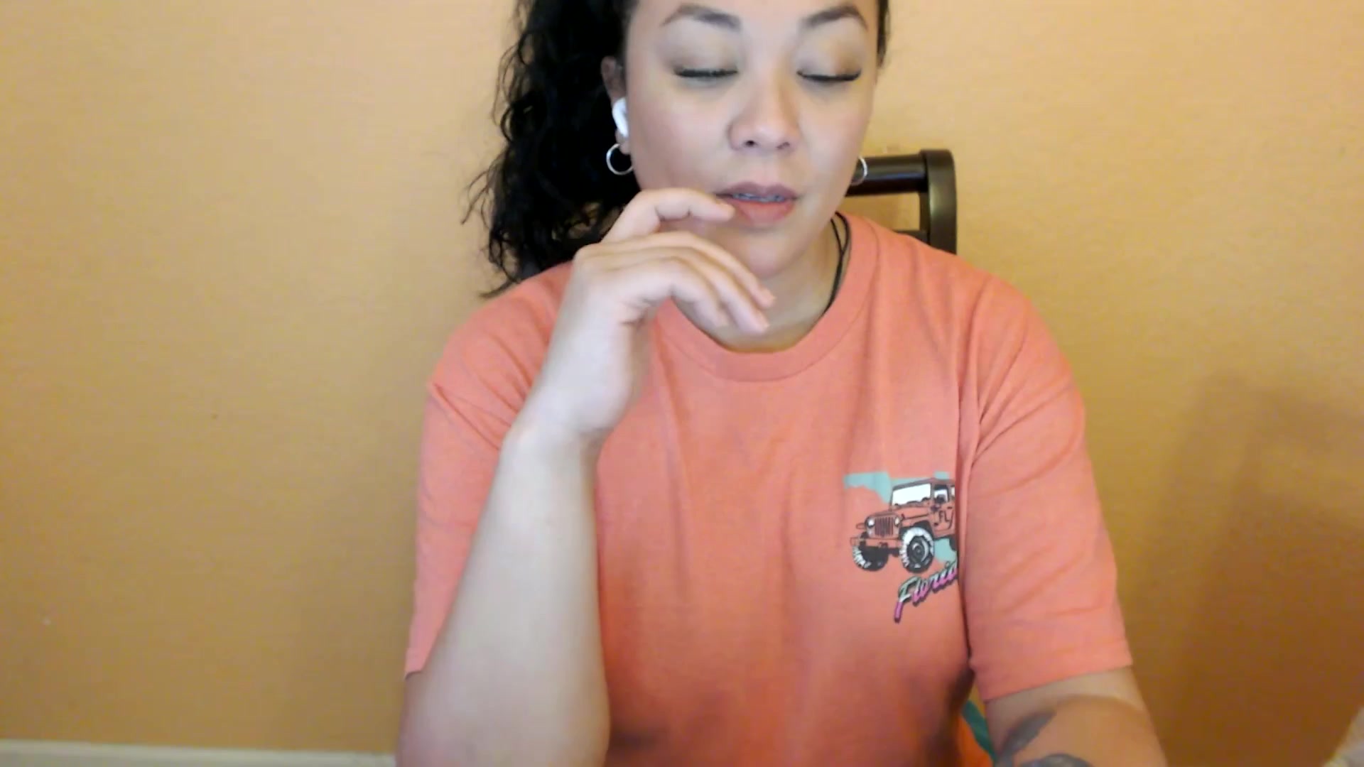 Gallery image thumbnail from MickaylaStar's myfreecams stream on, 02/26/2026, 21:44 image 7 of 20