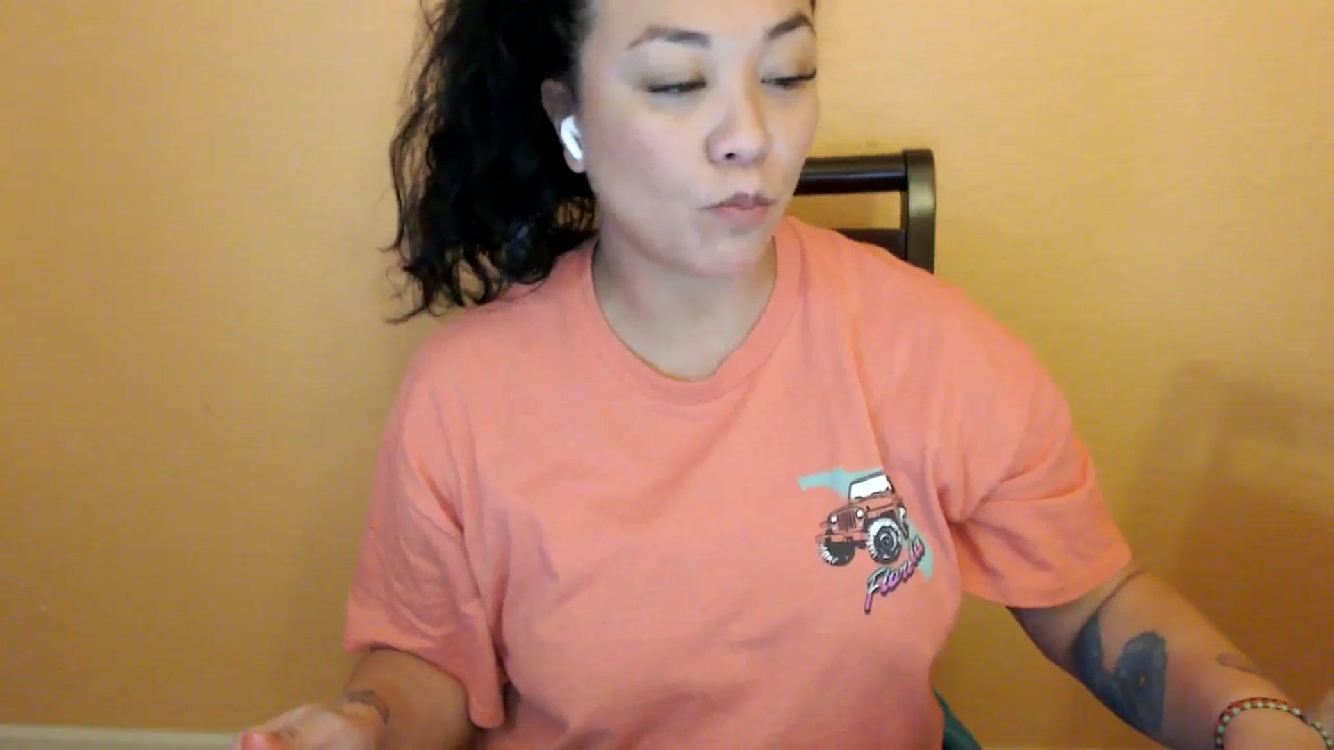 Gallery image thumbnail from MickaylaStar's myfreecams stream on, 02/26/2026, 23:10 image 19 of 20