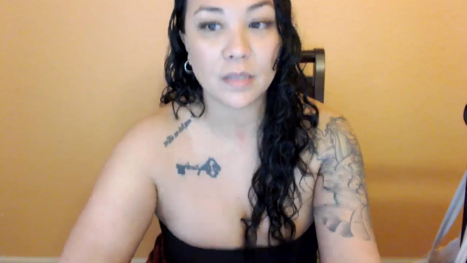 Gallery image thumbnail from MickaylaStar's myfreecams stream on, 03/01/2026, 18:51 image 5 of 20