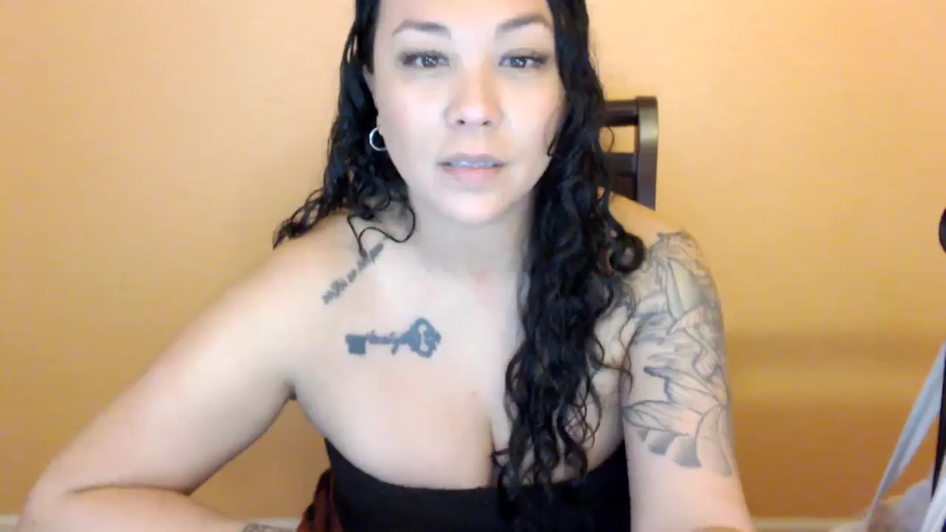 Gallery image thumbnail from MickaylaStar's myfreecams stream on, 03/01/2026, 18:51 image 12 of 20