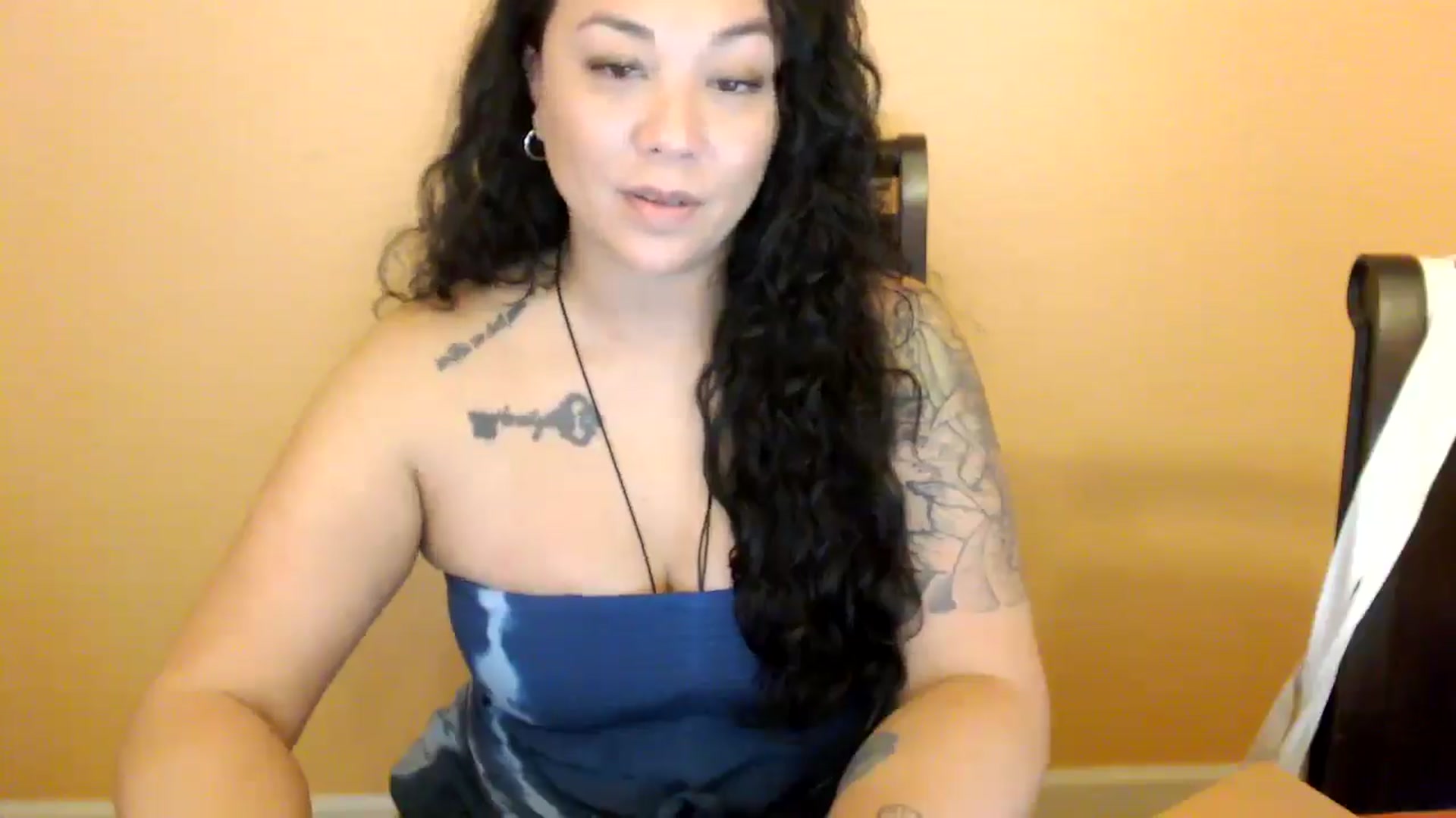 Gallery image thumbnail from MickaylaStar's myfreecams stream on, 03/03/2026, 22:38 image 18 of 20