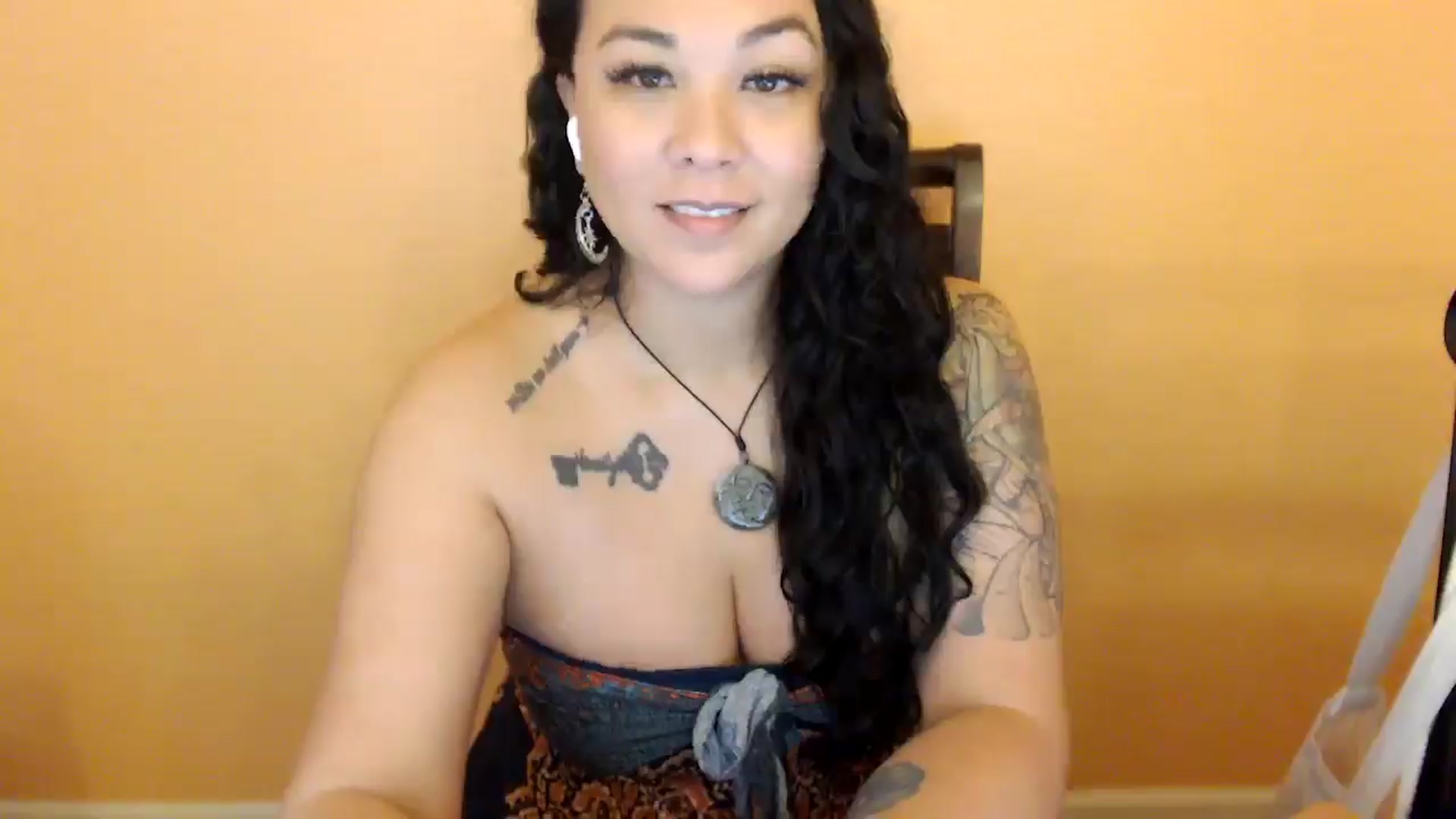 Gallery image thumbnail from MickaylaStar's myfreecams stream on, 03/05/2026, 22:02 image 5 of 20