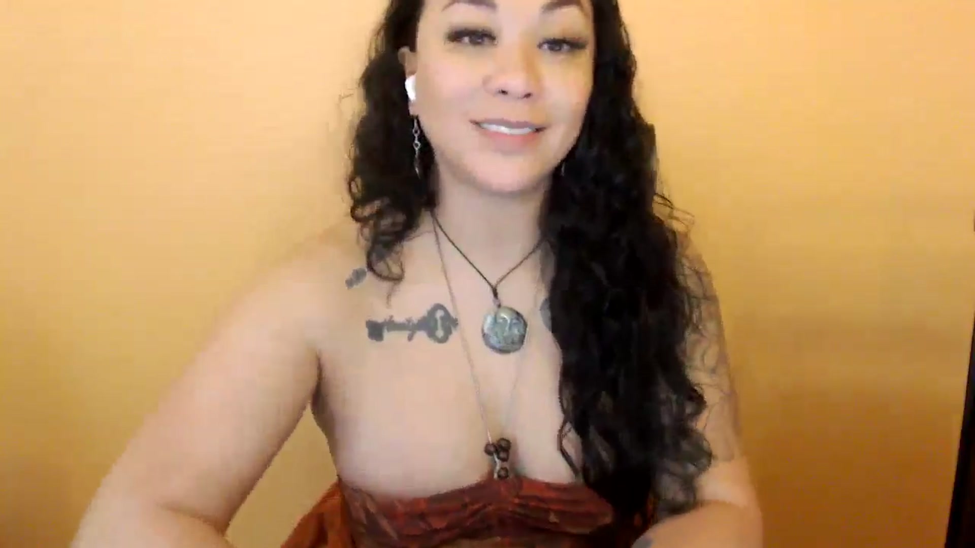 Gallery image thumbnail from MickaylaStar's myfreecams stream on, 03/06/2026, 16:41 image 8 of 20