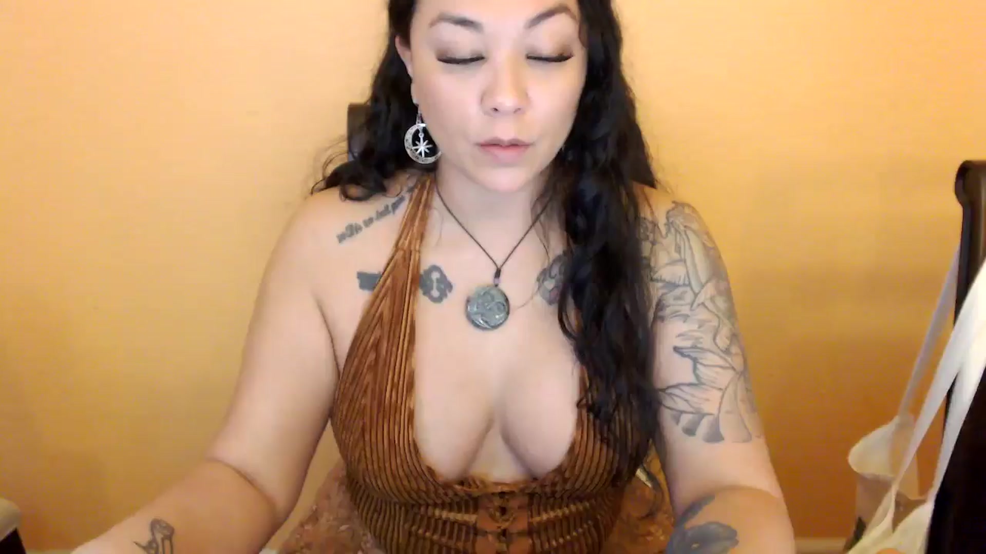 Gallery image thumbnail from MickaylaStar's myfreecams stream on, 03/09/2026, 19:57 image 2 of 20