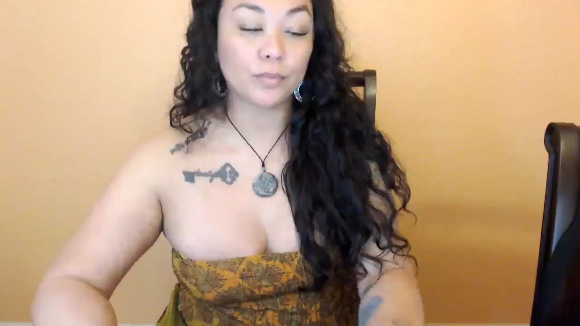 Gallery image thumbnail from MickaylaStar's myfreecams stream on, 03/20/2026, 18:27 image 6 of 20