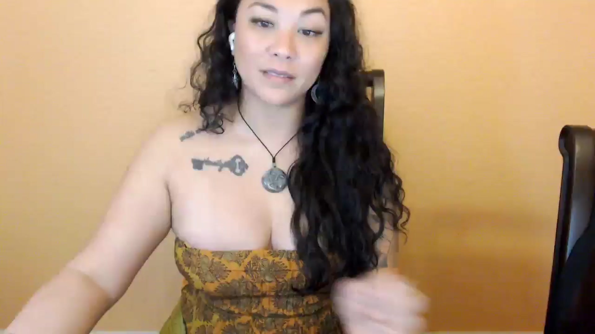 Gallery image thumbnail from MickaylaStar's myfreecams stream on, 03/20/2026, 18:27 image 20 of 20