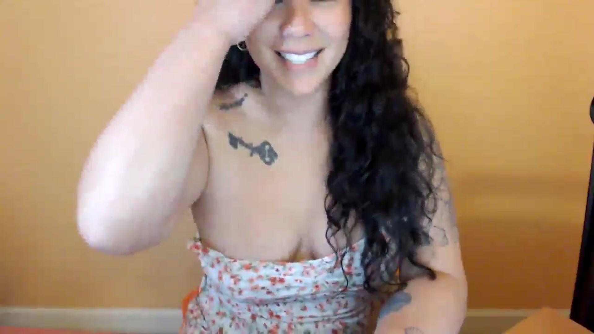 Gallery image thumbnail from MickaylaStar's myfreecams stream on, 03/22/2026, 18:45 image 5 of 20