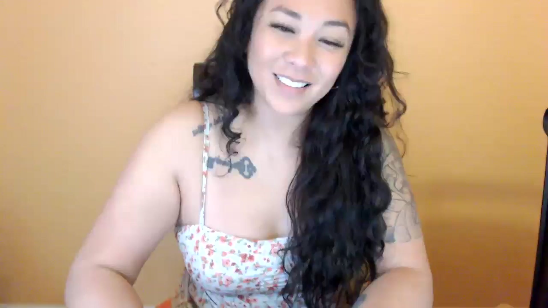 Gallery image thumbnail from MickaylaStar's myfreecams stream on, 03/22/2026, 20:23 image 5 of 20