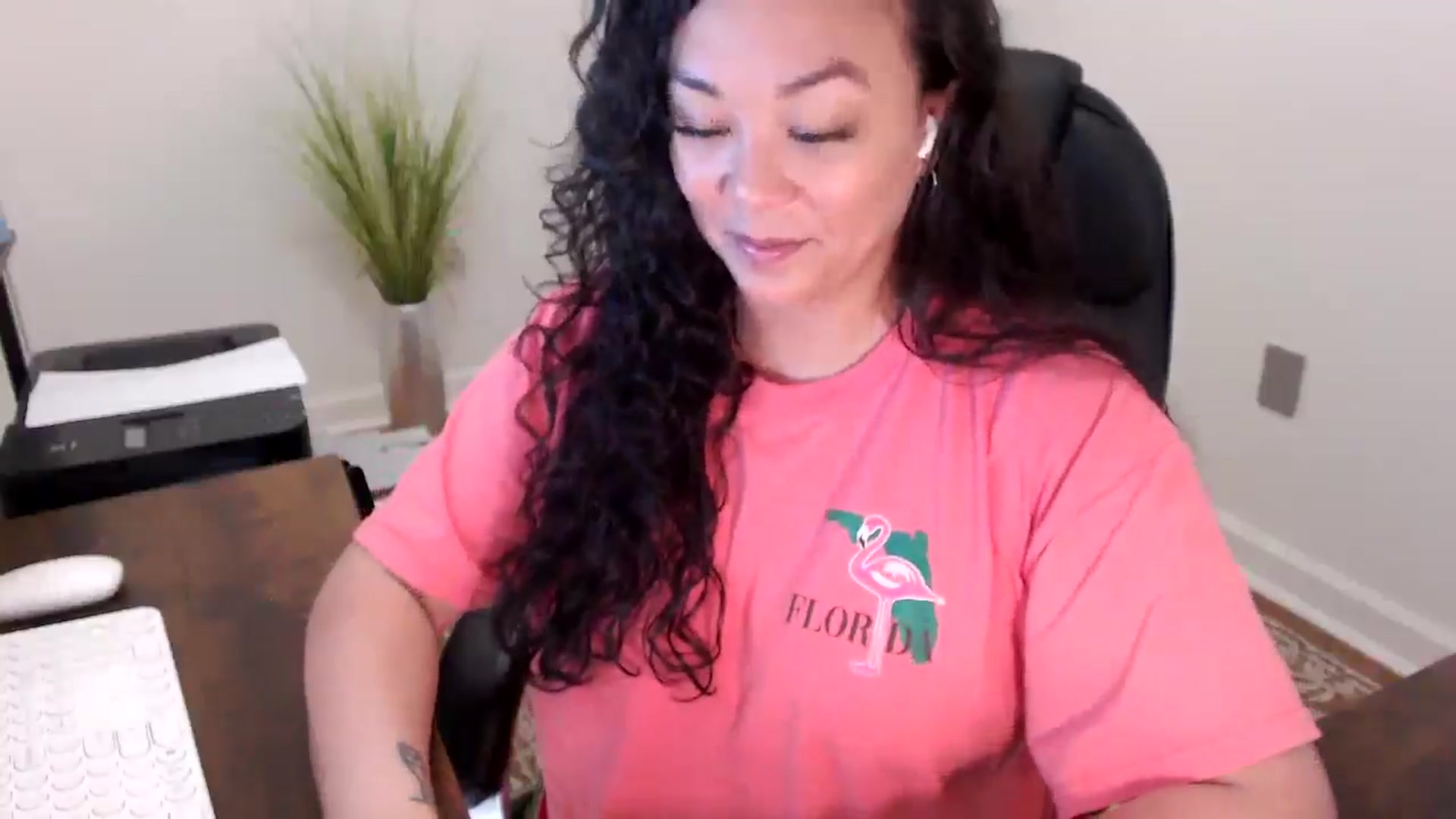 Gallery image thumbnail from MickaylaStar's myfreecams stream on, 03/30/2026, 17:24 image 11 of 20