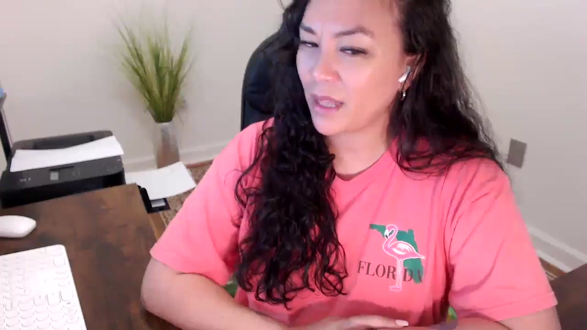 Gallery image thumbnail from MickaylaStar's myfreecams stream on, 03/30/2026, 17:24 image 16 of 20