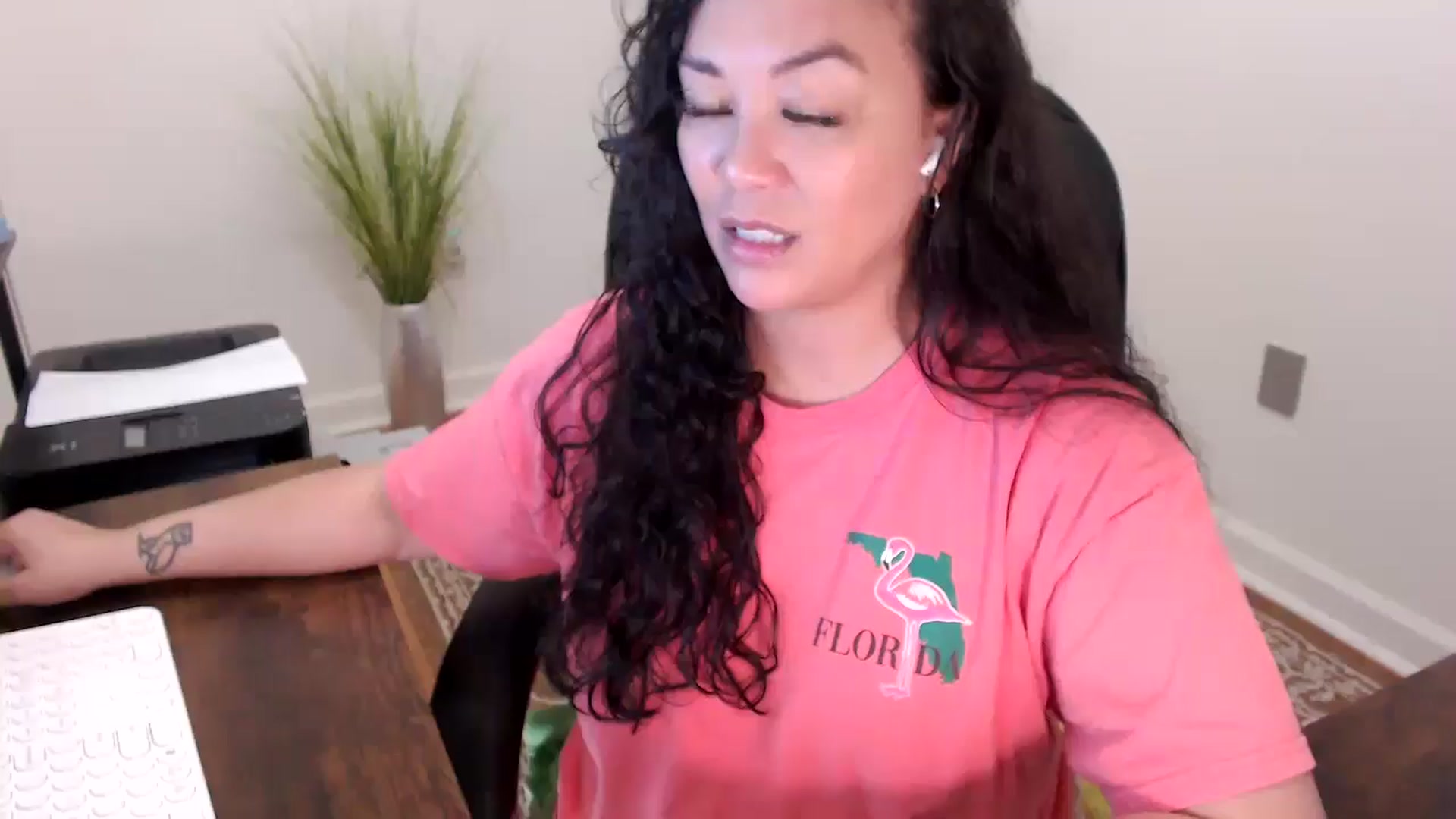 Gallery image thumbnail from MickaylaStar's myfreecams stream on, 03/30/2026, 17:24 image 14 of 20