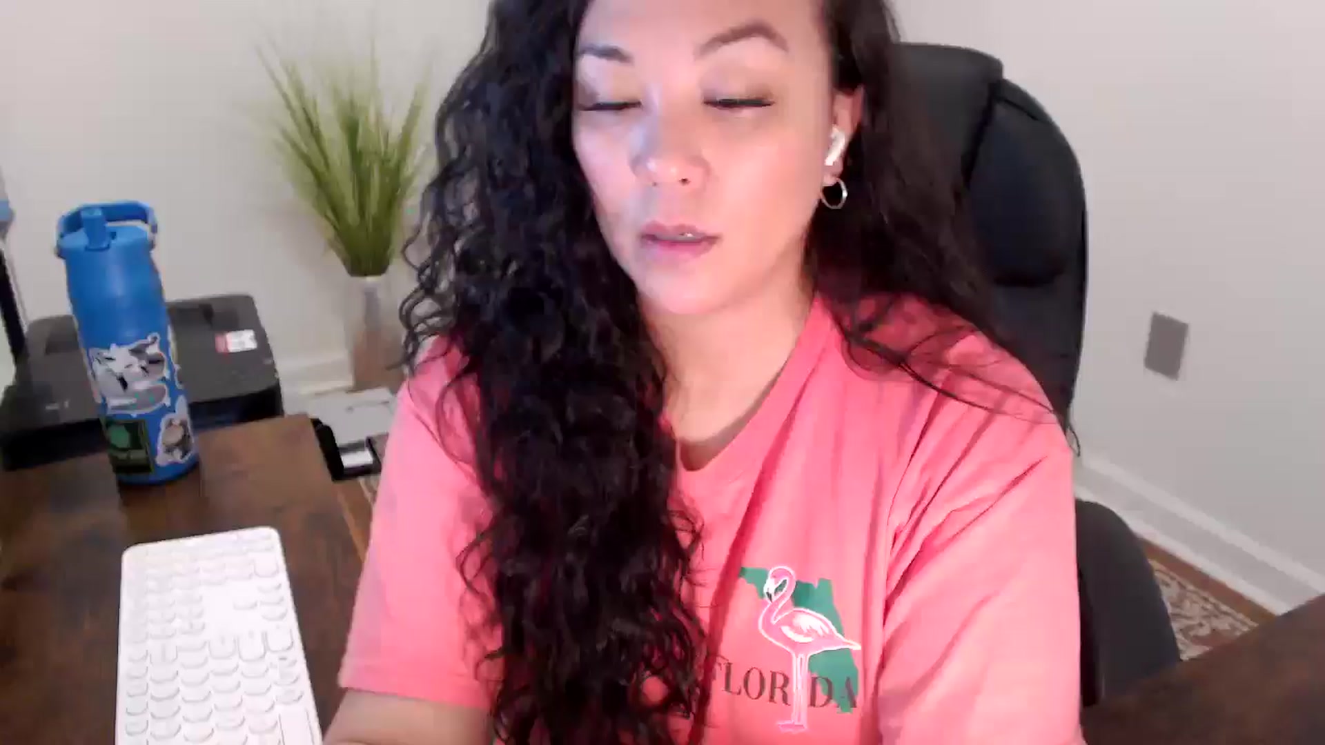 Gallery image thumbnail from MickaylaStar's myfreecams stream on, 03/30/2026, 19:30 image 12 of 20