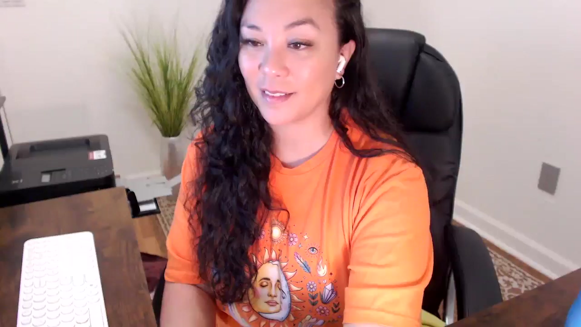 Gallery image thumbnail from MickaylaStar's myfreecams stream on, 03/31/2026, 17:00 image 18 of 20