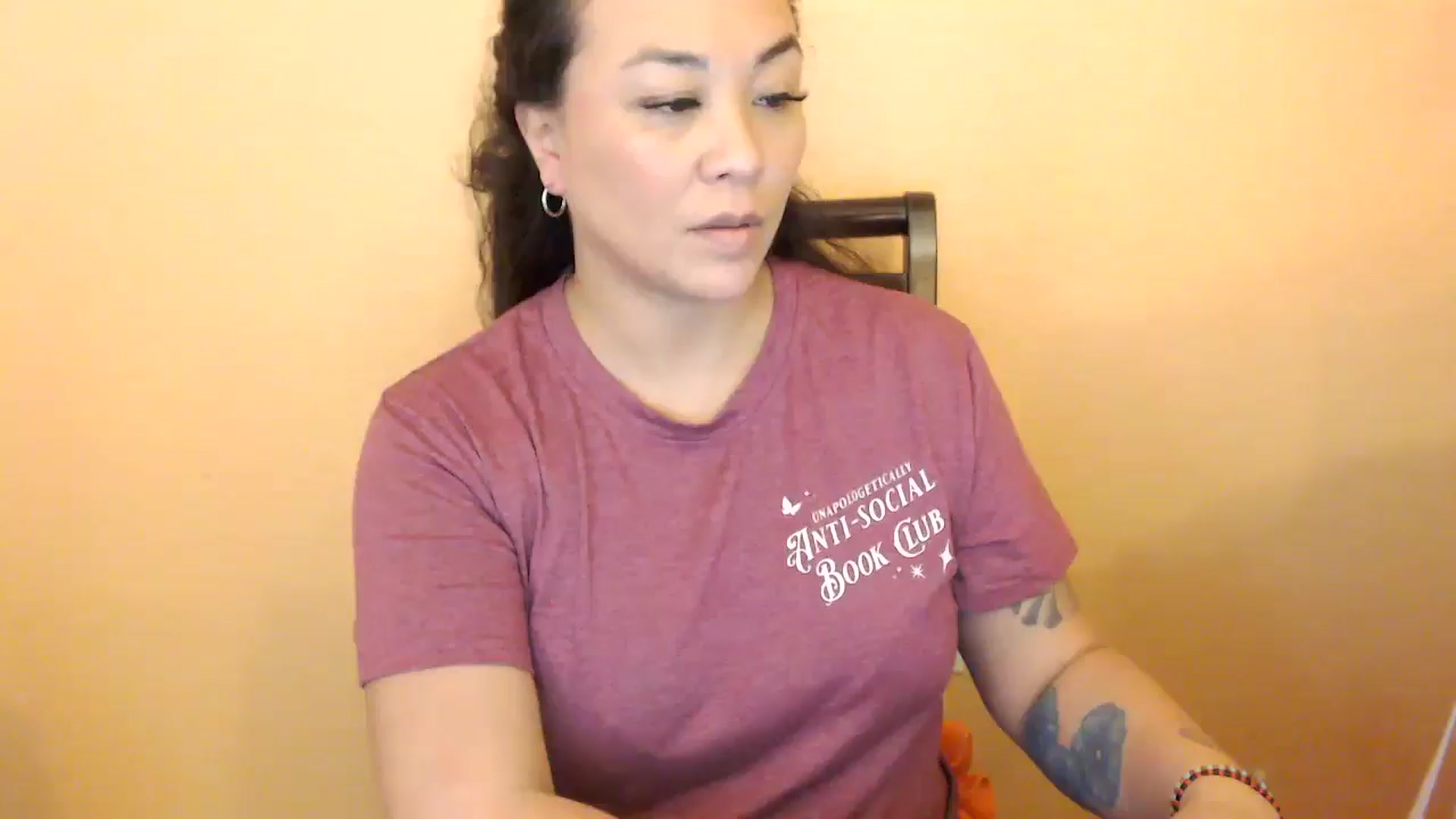 Gallery image thumbnail from MickaylaStar's myfreecams stream on, 04/02/2026, 19:45 image 17 of 20