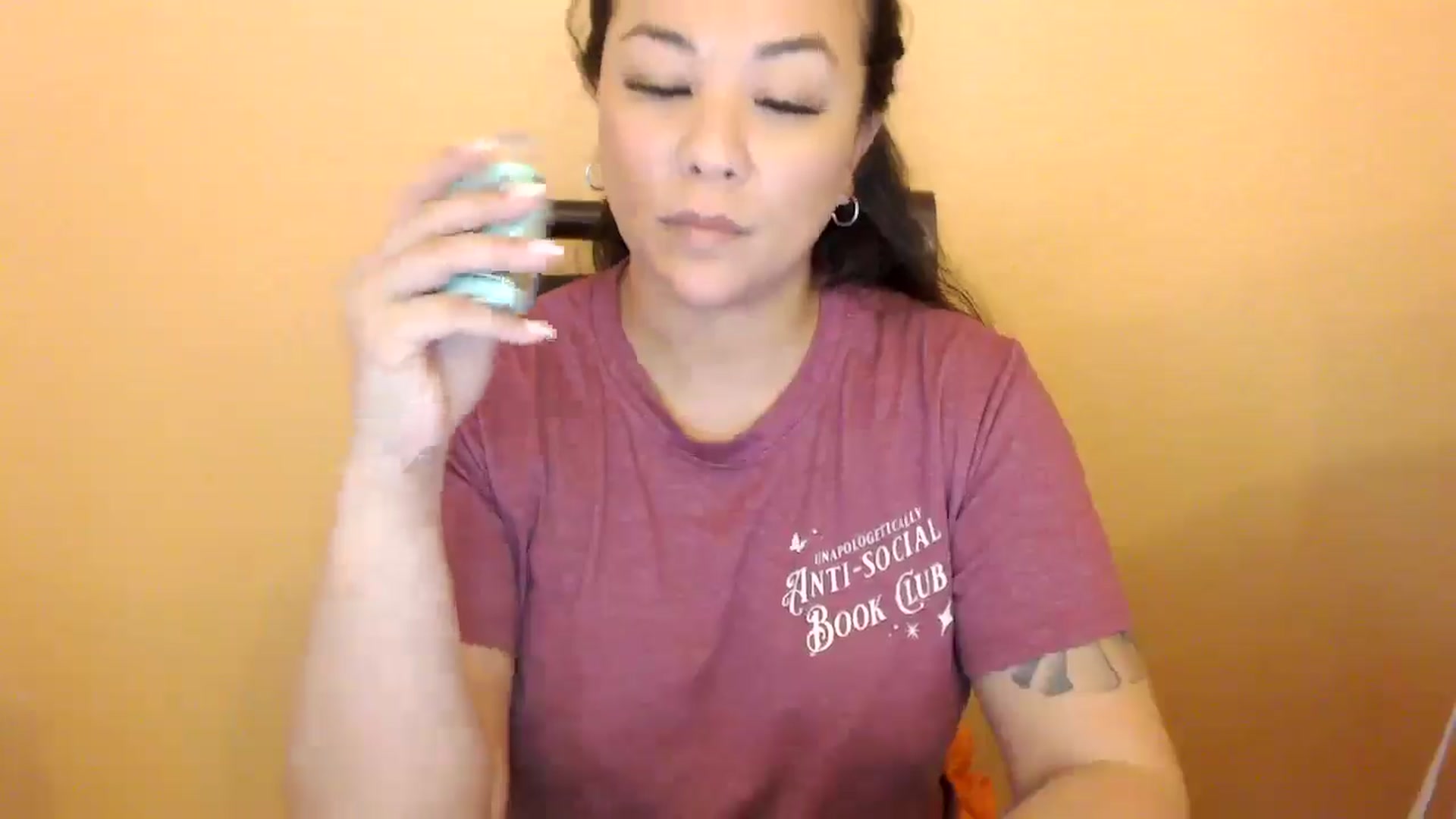 Gallery image thumbnail from MickaylaStar's myfreecams stream on, 04/02/2026, 19:45 image 10 of 20