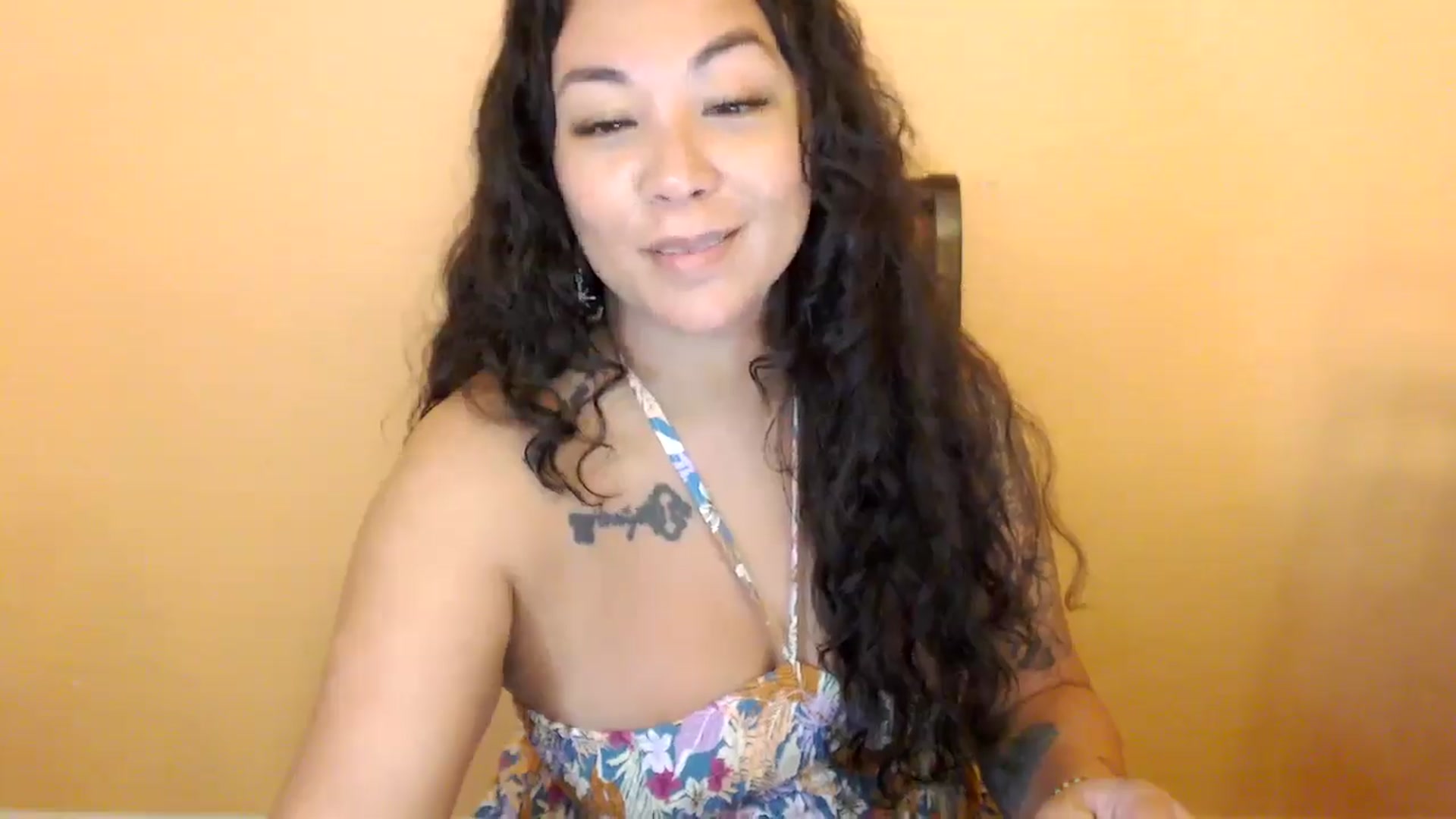 Gallery image thumbnail from MickaylaStar's myfreecams stream on, 04/13/2026, 18:12 image 20 of 20