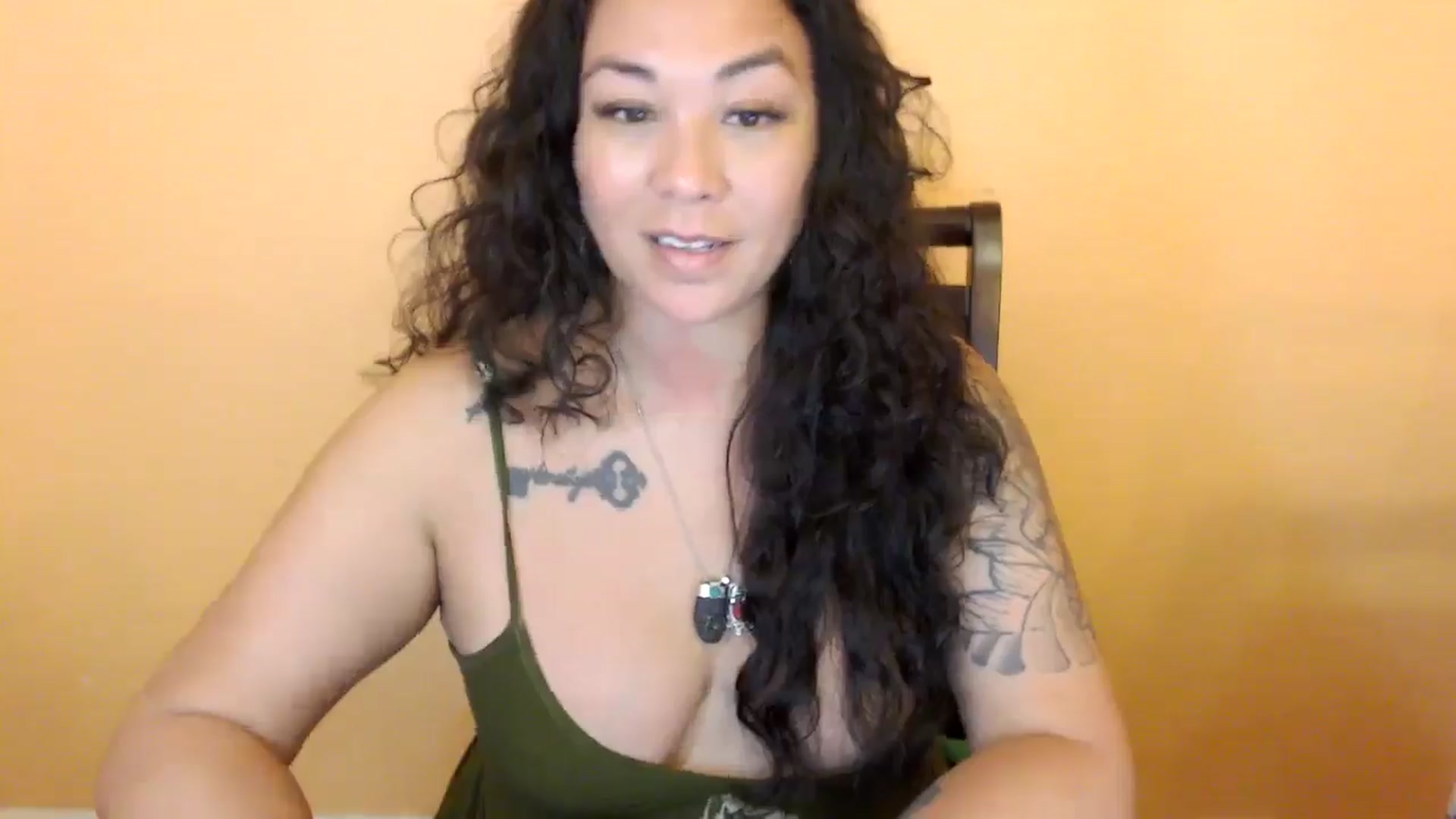 Gallery image thumbnail from MickaylaStar's myfreecams stream on, 04/15/2026, 17:52 image 16 of 20