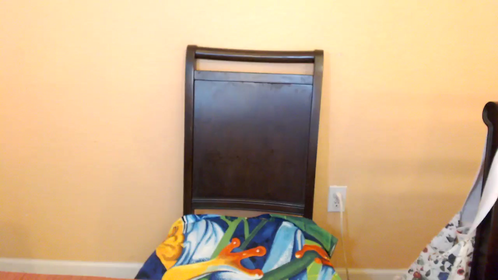 Gallery image thumbnail from MickaylaStar's myfreecams stream on, 04/18/2026, 19:27 image 18 of 20