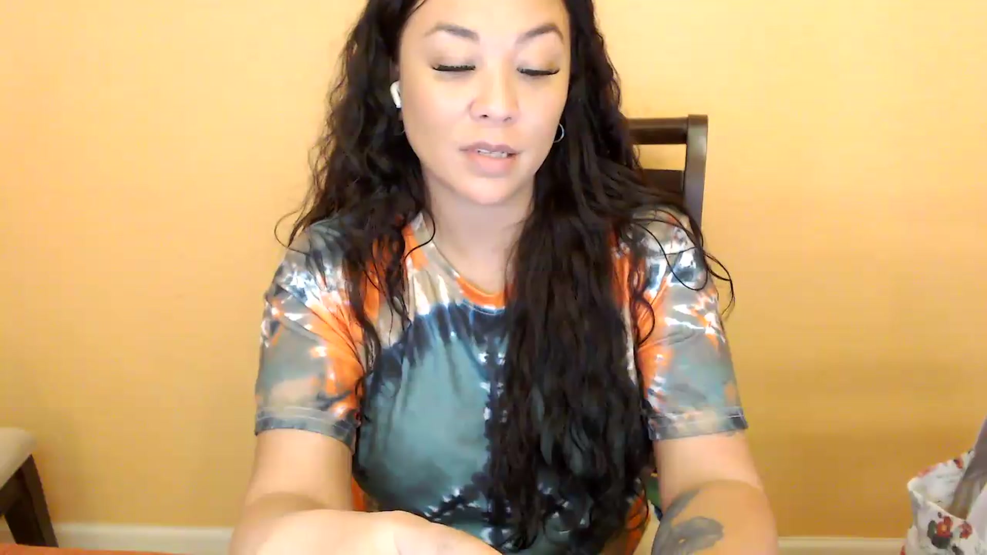 Gallery image thumbnail from MickaylaStar's myfreecams stream on, 04/26/2026, 19:50 image 6 of 20