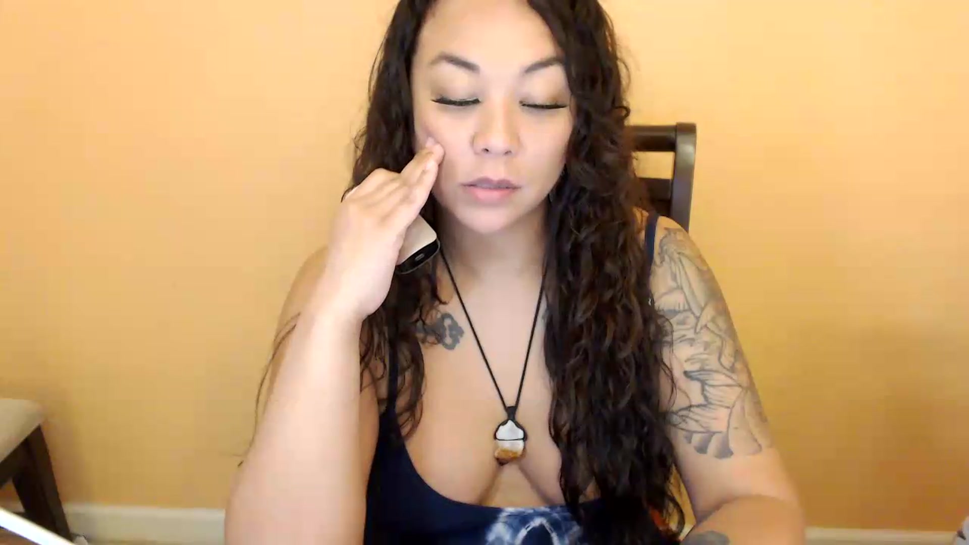 Gallery image thumbnail from MickaylaStar's myfreecams stream on, 05/06/2026, 20:30 image 9 of 20