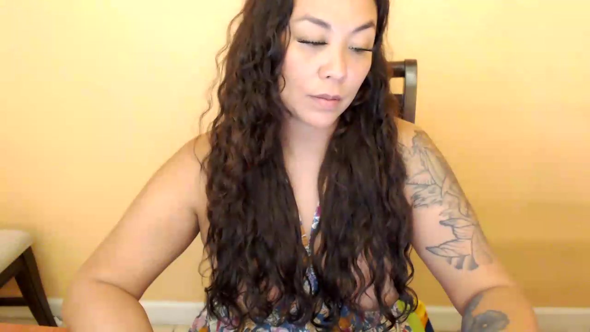 Gallery image thumbnail from MickaylaStar's myfreecams stream on, 05/13/2026, 16:51 image 17 of 20