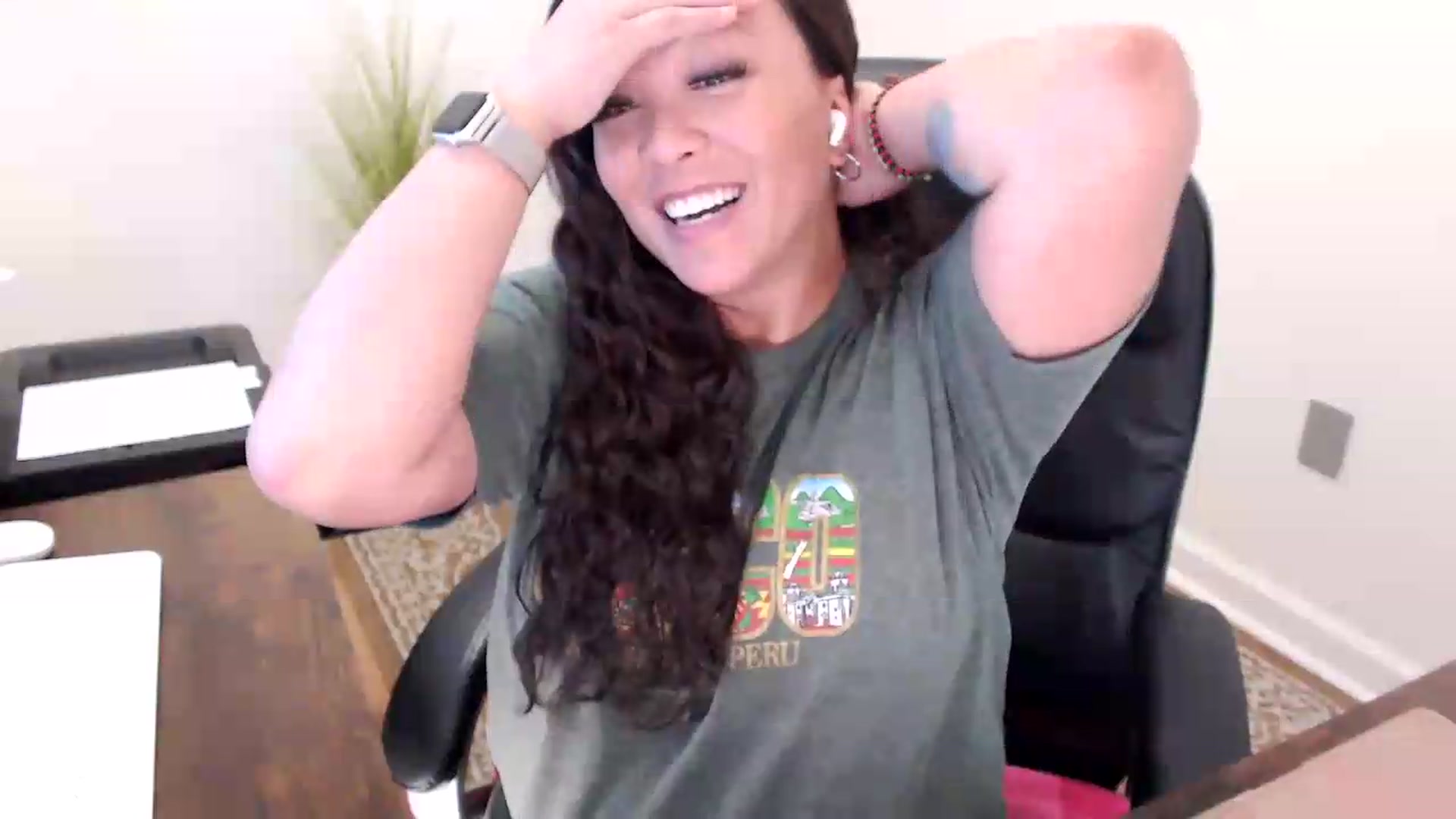 Gallery image thumbnail from MickaylaStar's myfreecams stream on, 05/29/2026, 18:26 image 20 of 20