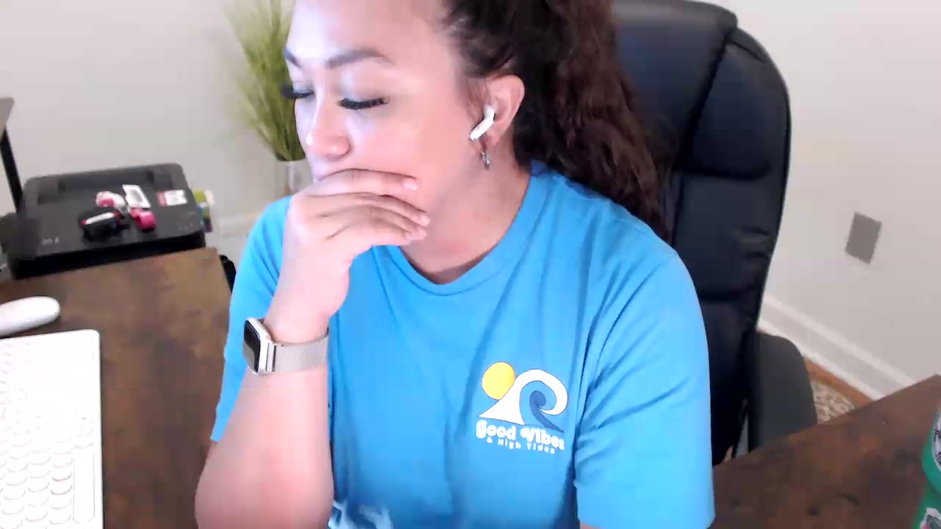 Gallery image thumbnail from MickaylaStar's myfreecams stream on, 06/01/2026, 19:34 image 10 of 20