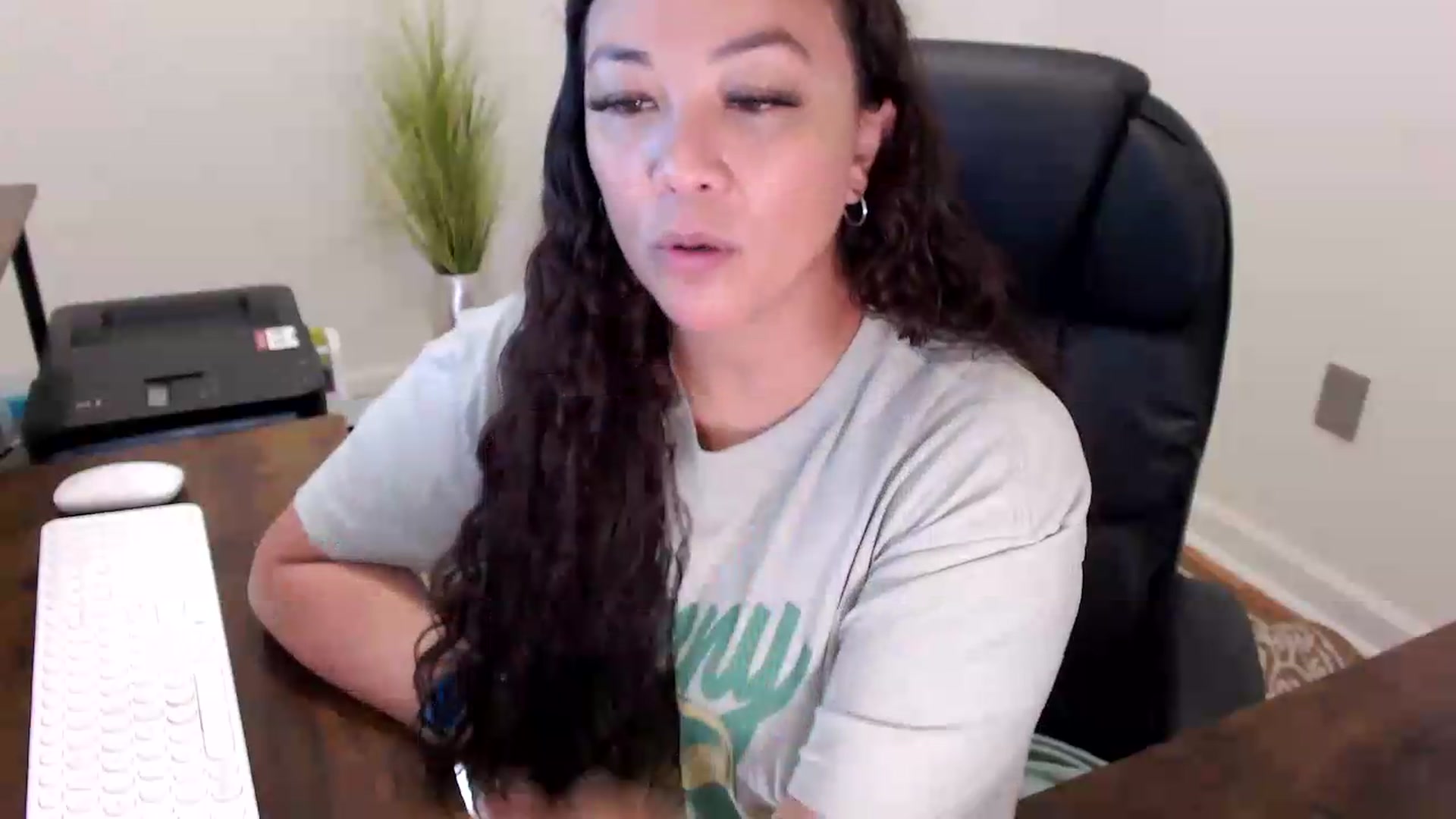 Gallery image thumbnail from MickaylaStar's myfreecams stream on, 06/02/2026, 16:38 image 5 of 20