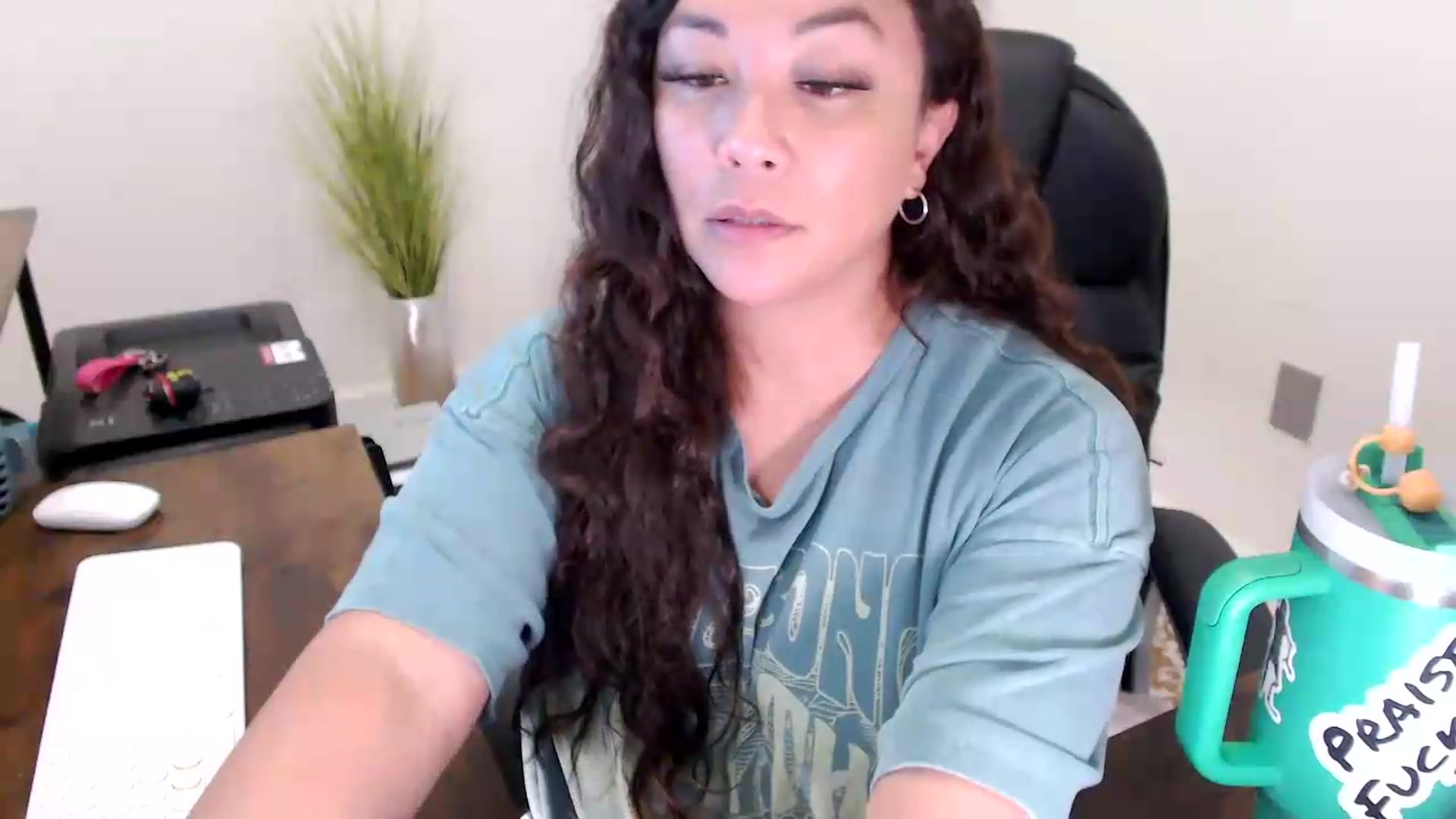 Gallery image thumbnail from MickaylaStar's myfreecams stream on, 06/03/2026, 17:34 image 2 of 20