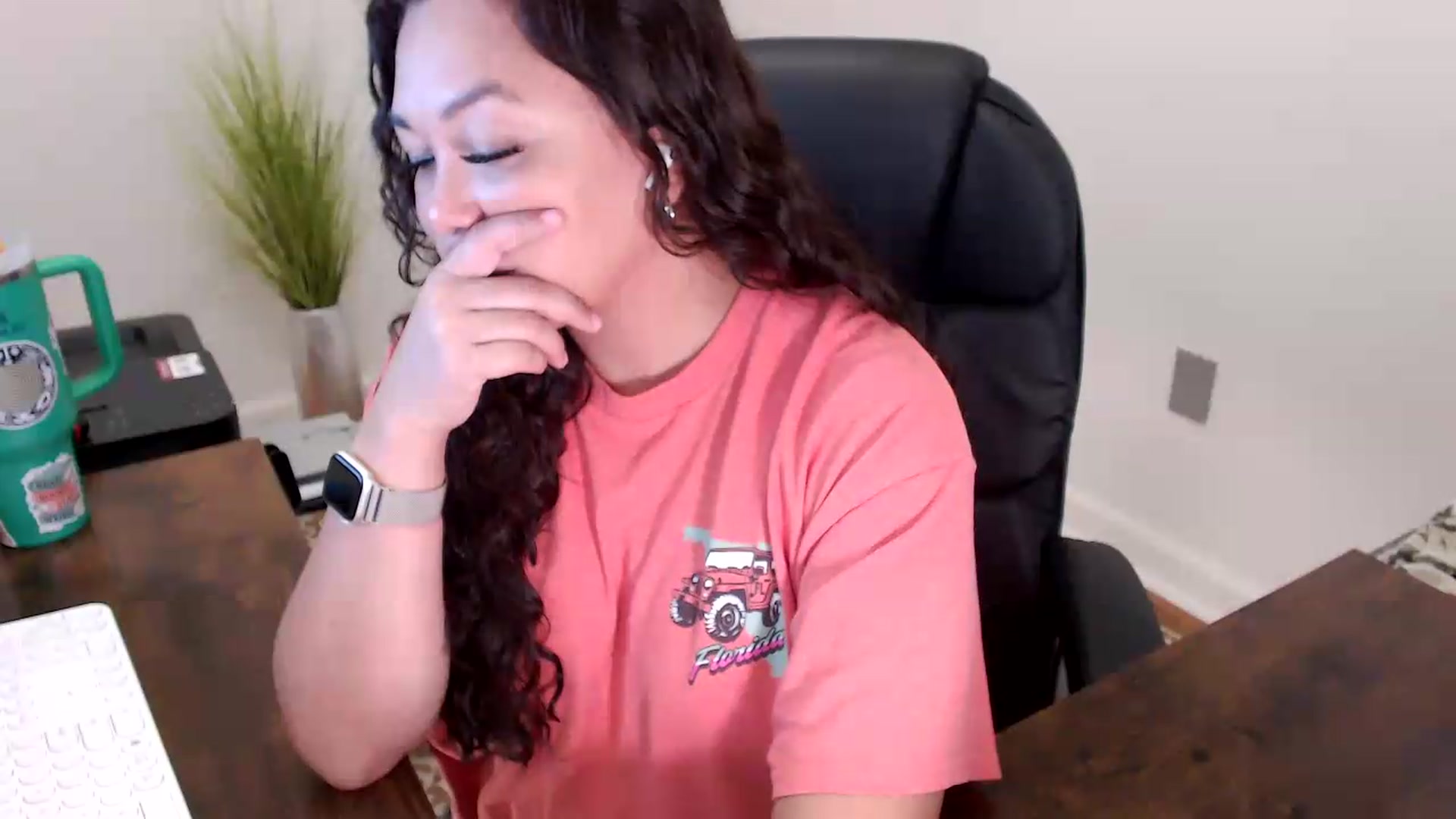 Gallery image thumbnail from MickaylaStar's myfreecams stream on, 06/05/2026, 15:15 image 13 of 20