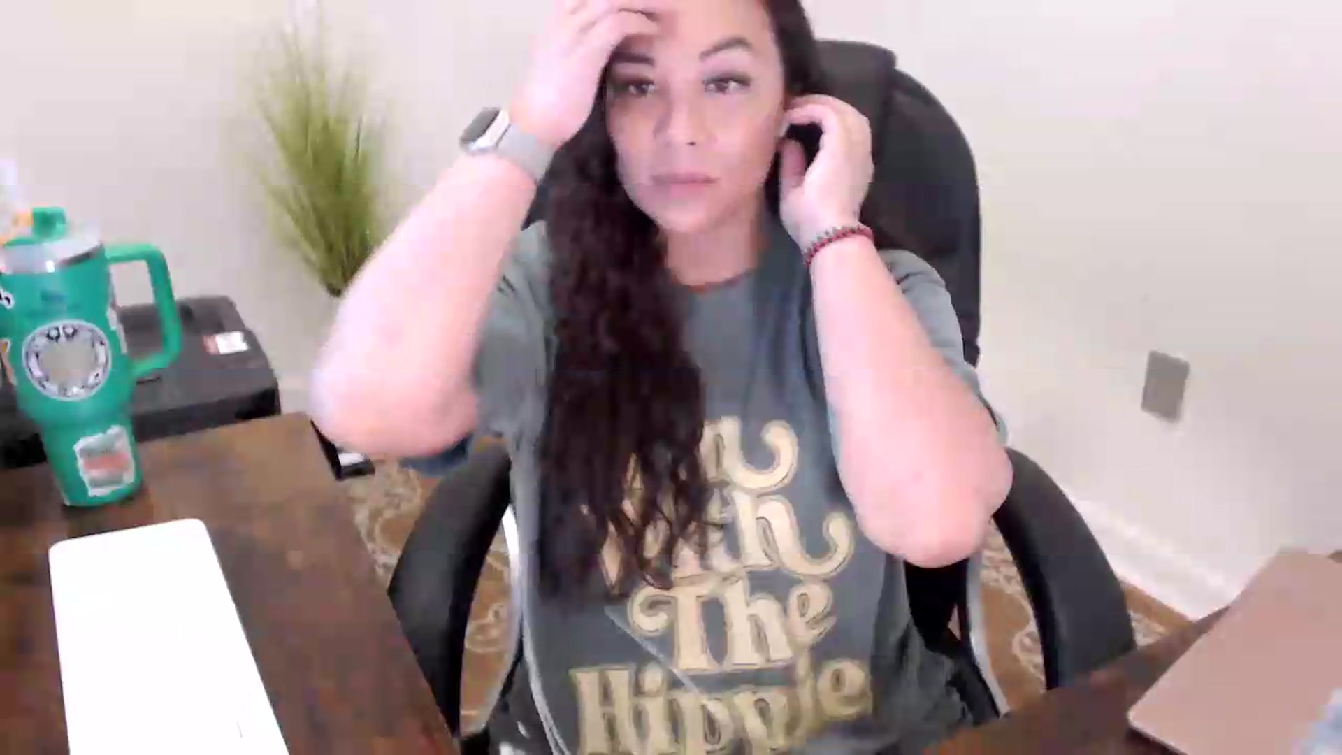Gallery image thumbnail from MickaylaStar's myfreecams stream on, 06/08/2026, 15:53 image 11 of 20