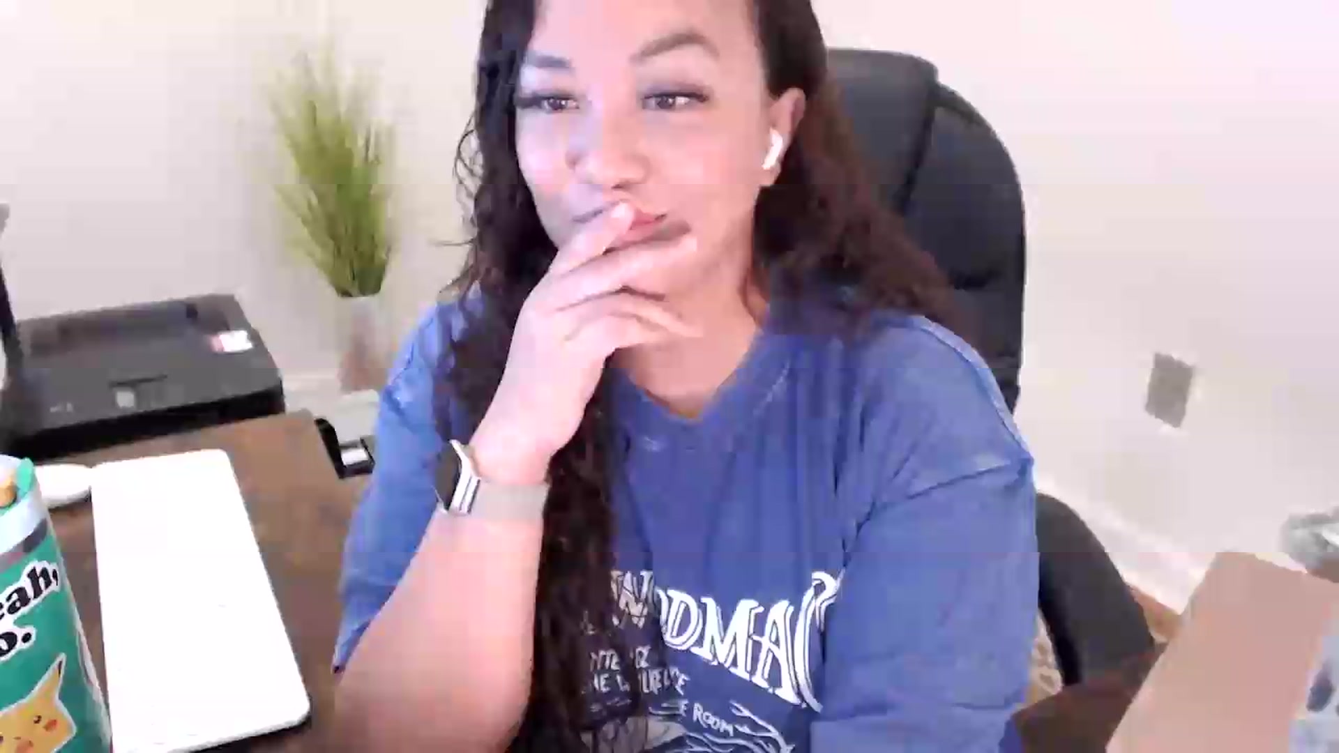 Gallery image thumbnail from MickaylaStar's myfreecams stream on, 06/11/2026, 14:46 image 1 of 20