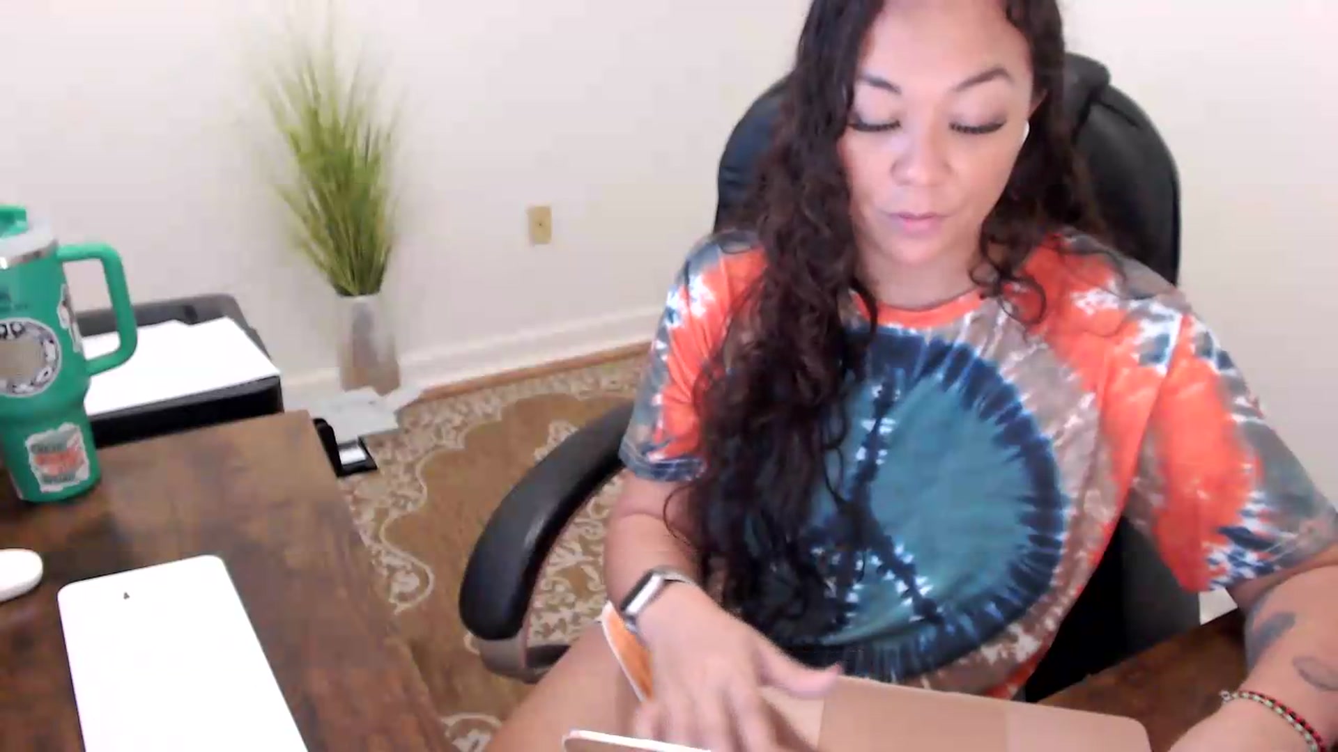 Gallery image thumbnail from MickaylaStar's myfreecams stream on, 06/12/2026, 15:42 image 10 of 20