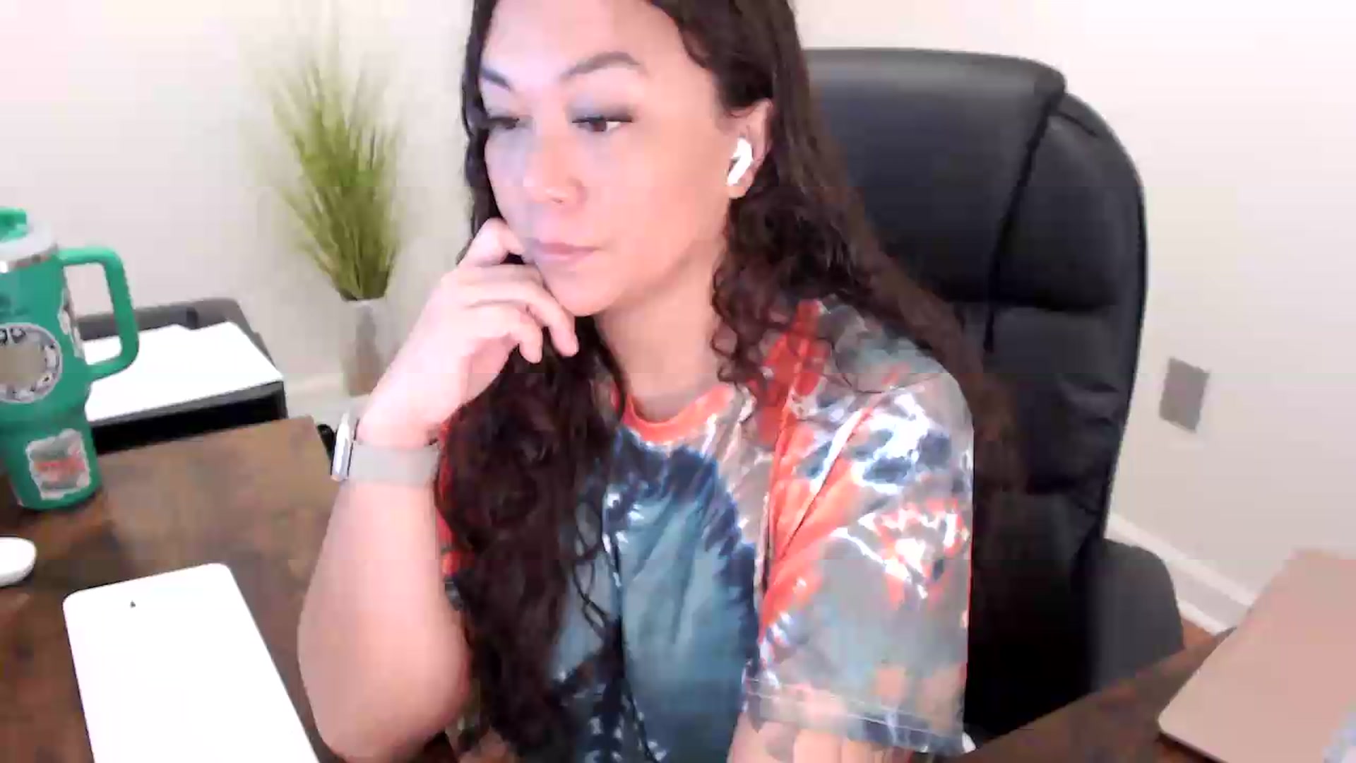 Gallery image thumbnail from MickaylaStar's myfreecams stream on, 06/12/2026, 15:42 image 6 of 20