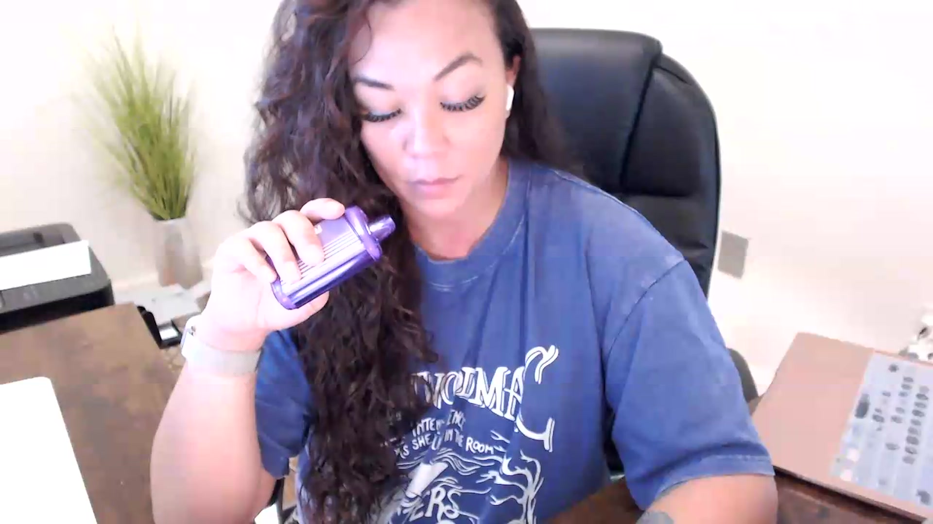 Gallery image thumbnail from MickaylaStar's myfreecams stream on, 06/16/2026, 16:46 image 13 of 20