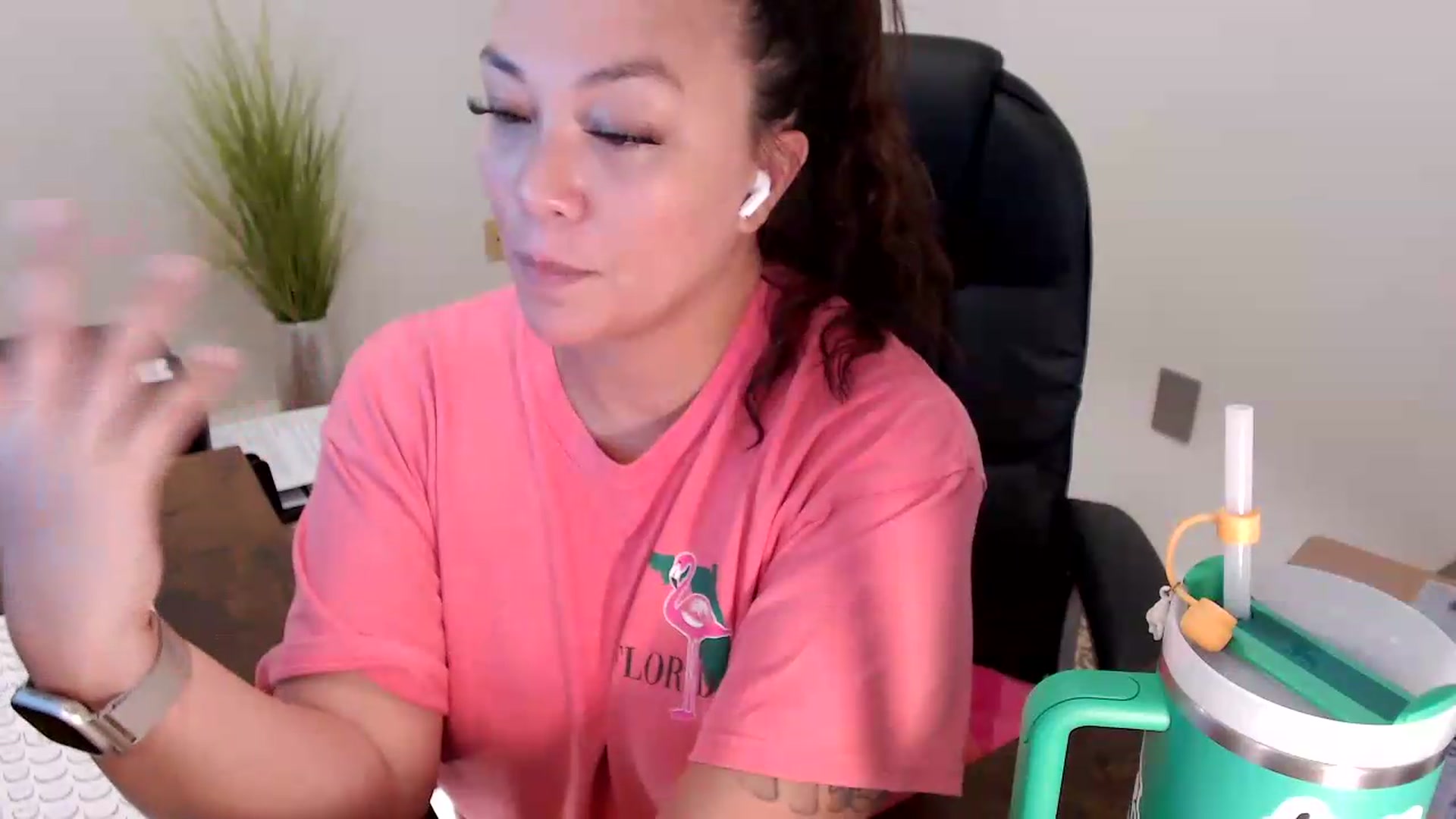 Gallery image thumbnail from MickaylaStar's myfreecams stream on, 06/18/2026, 18:11 image 18 of 20