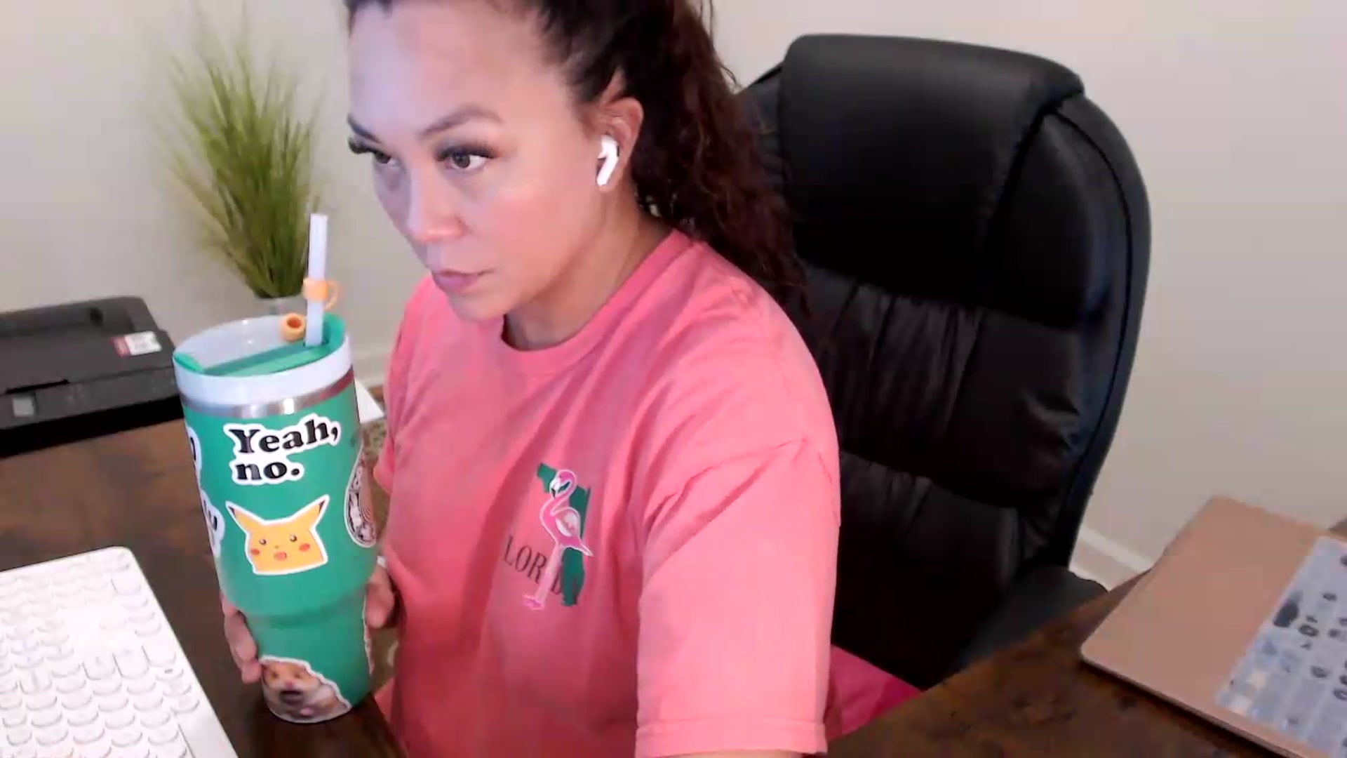 Gallery image thumbnail from MickaylaStar's myfreecams stream on, 06/18/2026, 18:39 image 3 of 20