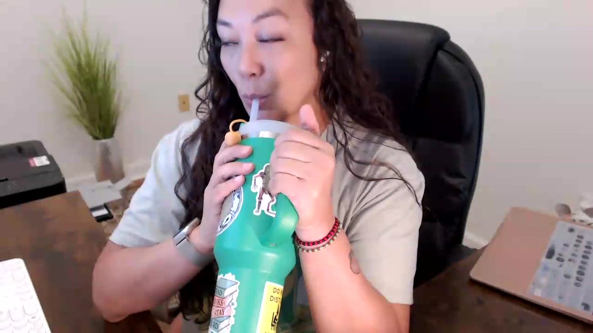 Gallery image thumbnail from MickaylaStar's myfreecams stream on, 06/19/2026, 15:45 image 20 of 20
