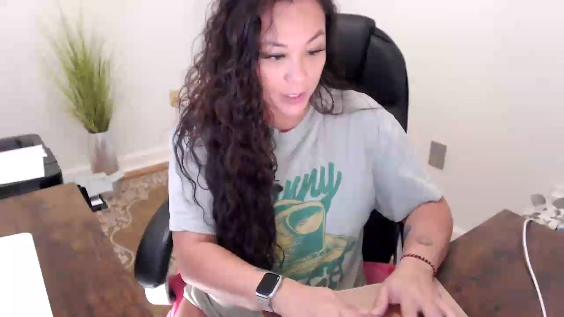 Gallery image thumbnail from MickaylaStar's myfreecams stream on, 06/19/2026, 18:21 image 6 of 20