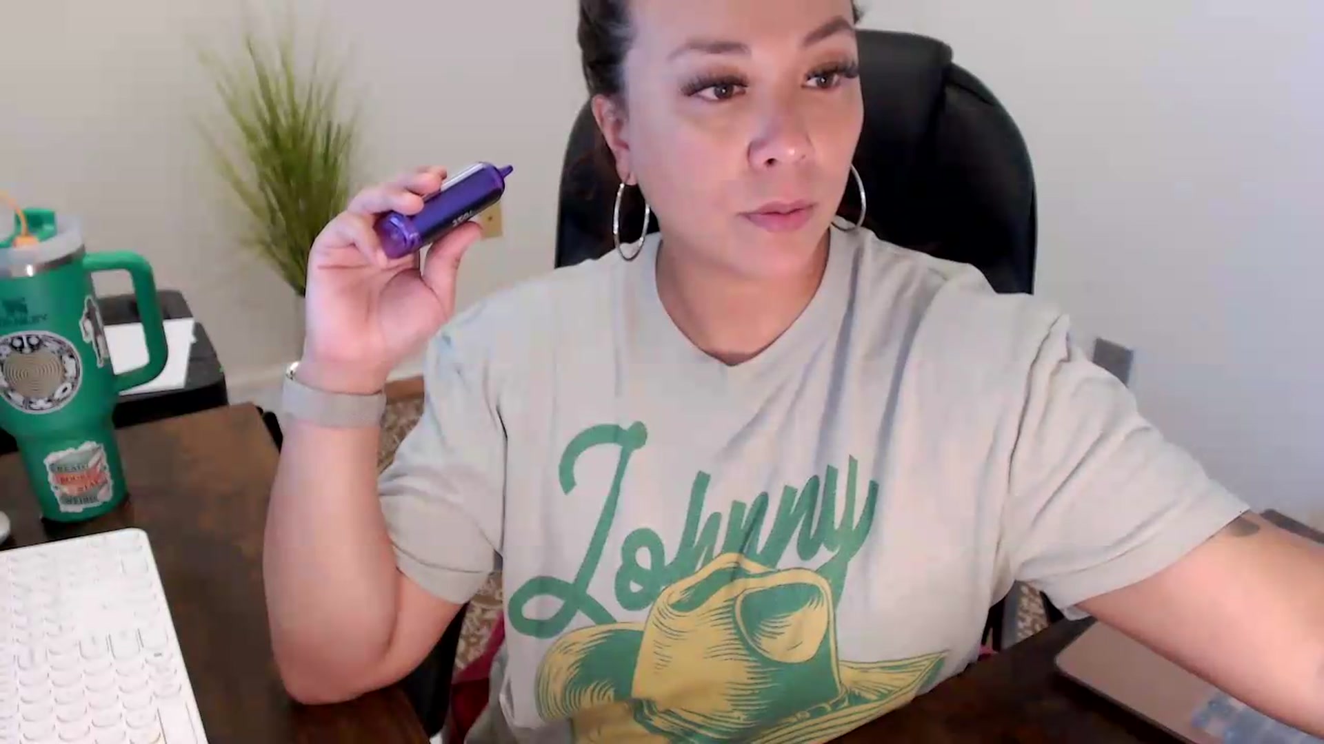 Gallery image thumbnail from MickaylaStar's myfreecams stream on, 06/24/2026, 18:19 image 16 of 20
