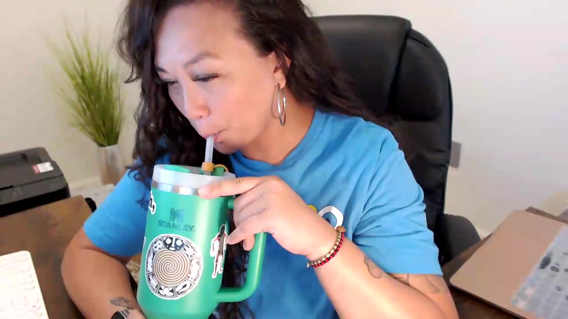 Gallery image thumbnail from MickaylaStar's myfreecams stream on, 06/25/2026, 15:50 image 15 of 20