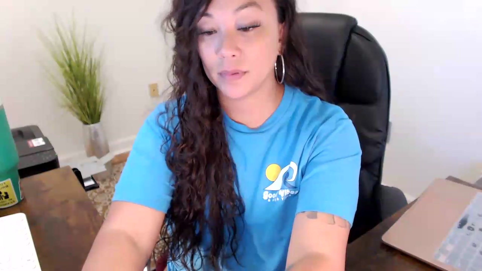 Gallery image thumbnail from MickaylaStar's myfreecams stream on, 06/25/2026, 15:50 image 17 of 20