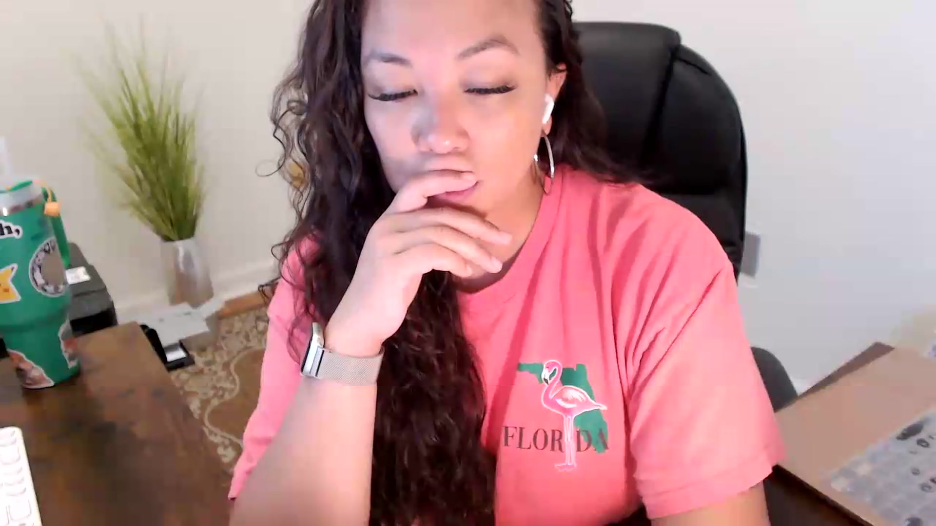 Gallery image thumbnail from MickaylaStar's myfreecams stream on, 06/26/2026, 15:09 image 19 of 20