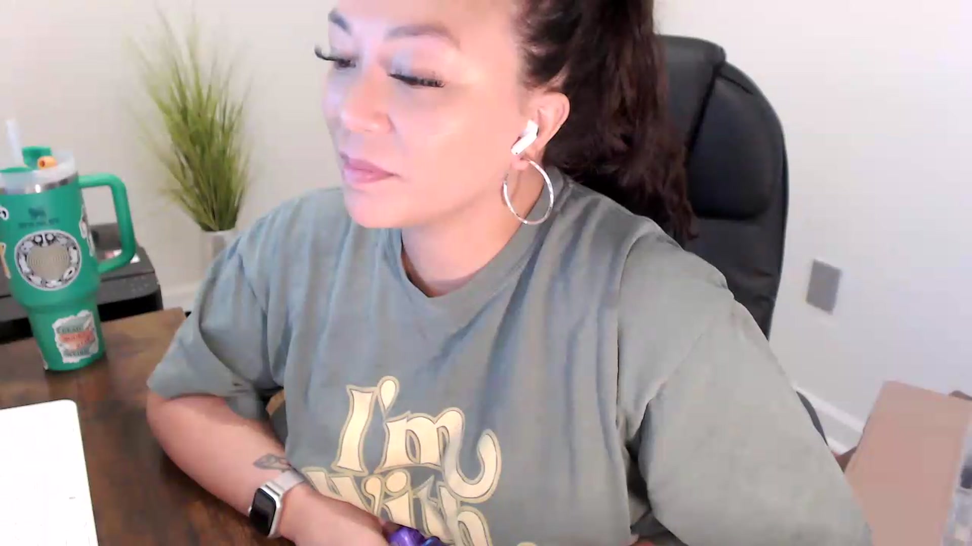 Gallery image thumbnail from MickaylaStar's myfreecams stream on, 06/29/2026, 14:40 image 11 of 20