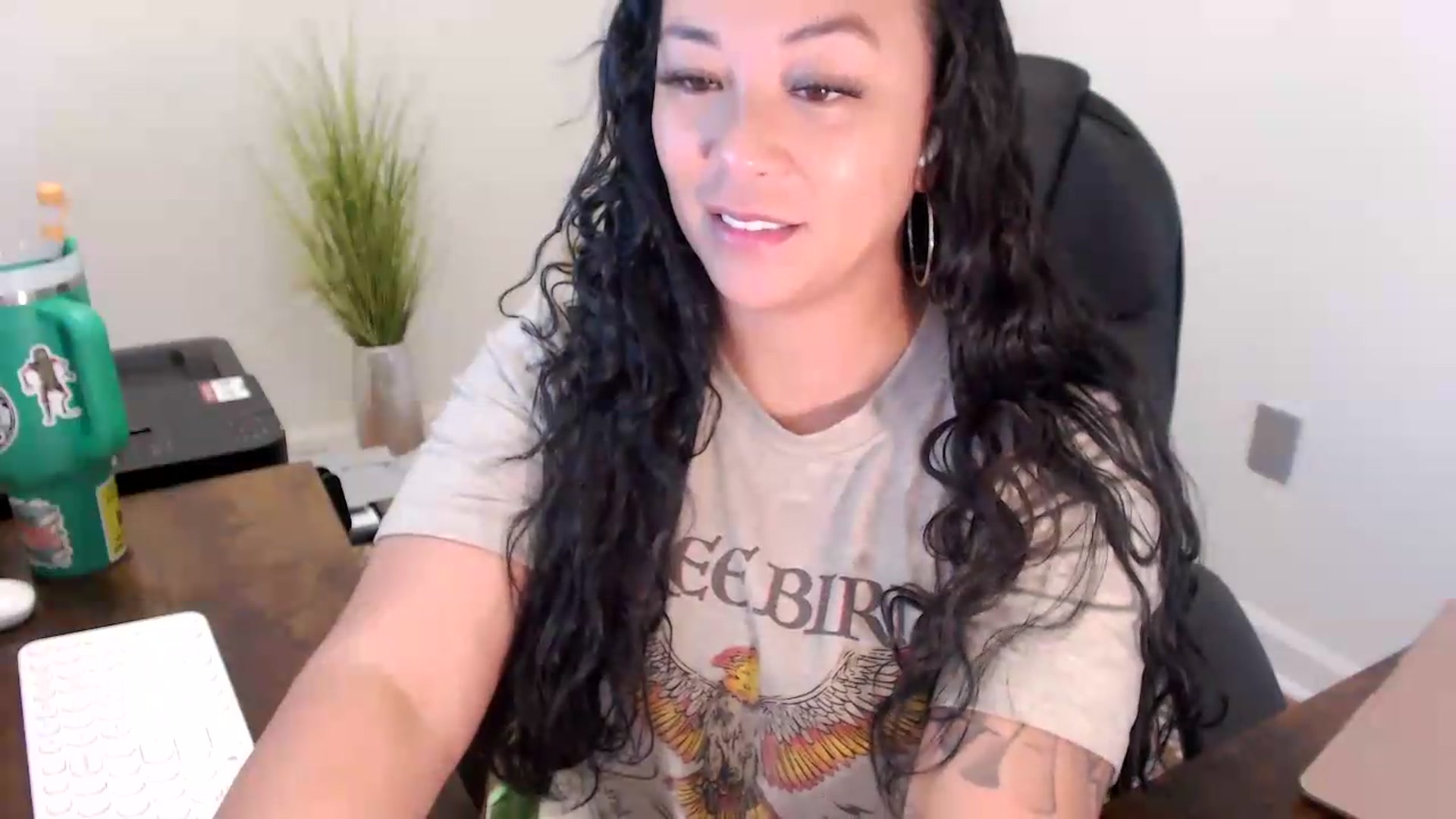 Gallery image thumbnail from MickaylaStar's myfreecams stream on, 07/01/2026, 13:56 image 4 of 20