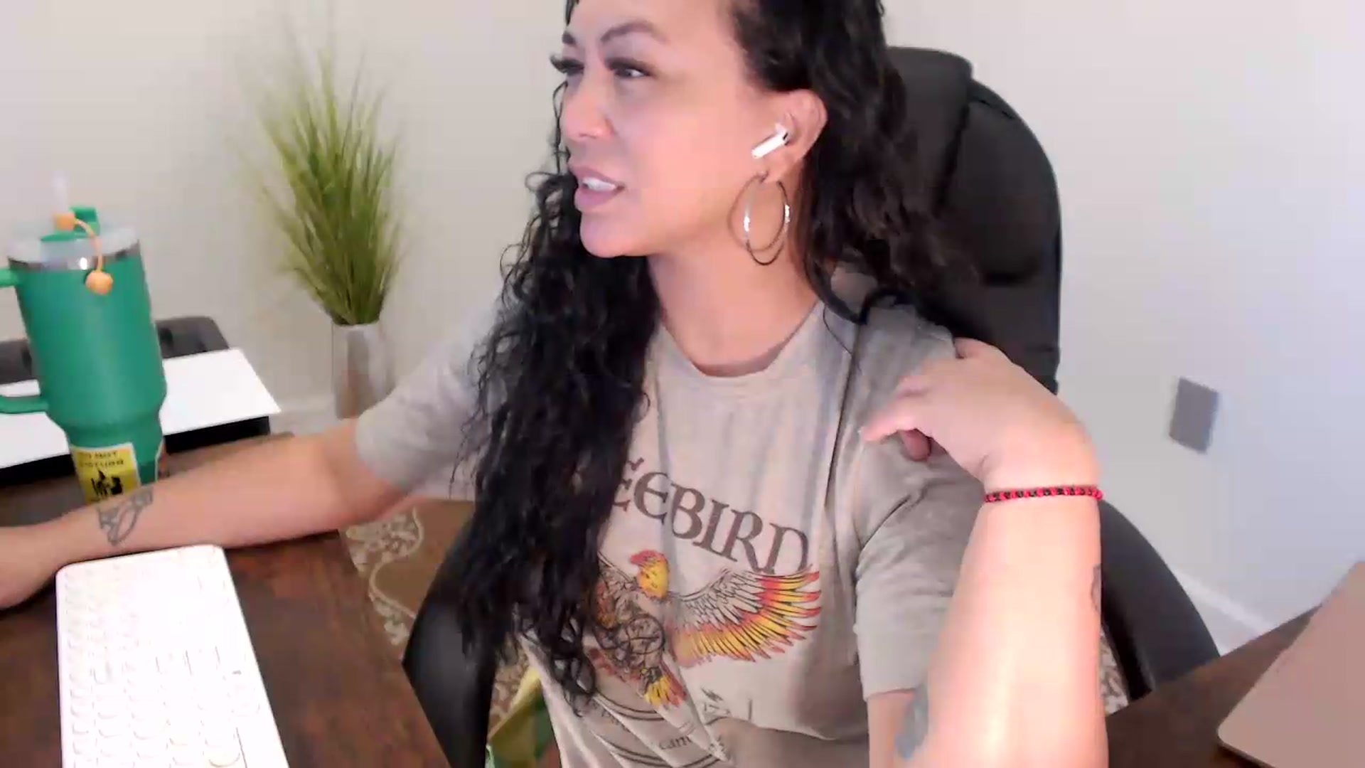 Gallery image thumbnail from MickaylaStar's myfreecams stream on, 07/01/2026, 15:25 image 2 of 20