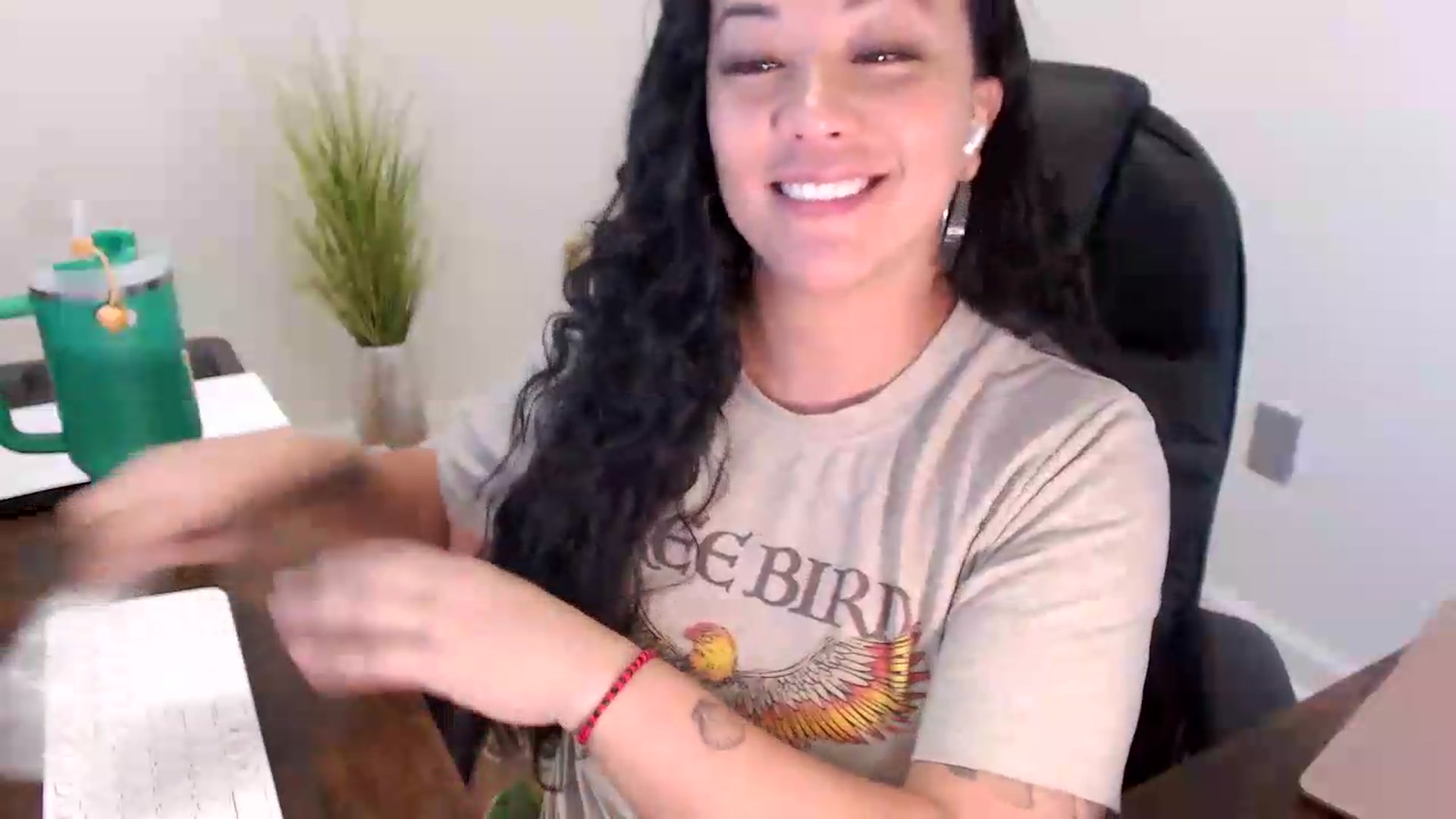Gallery image thumbnail from MickaylaStar's myfreecams stream on, 07/01/2026, 16:26 image 13 of 20